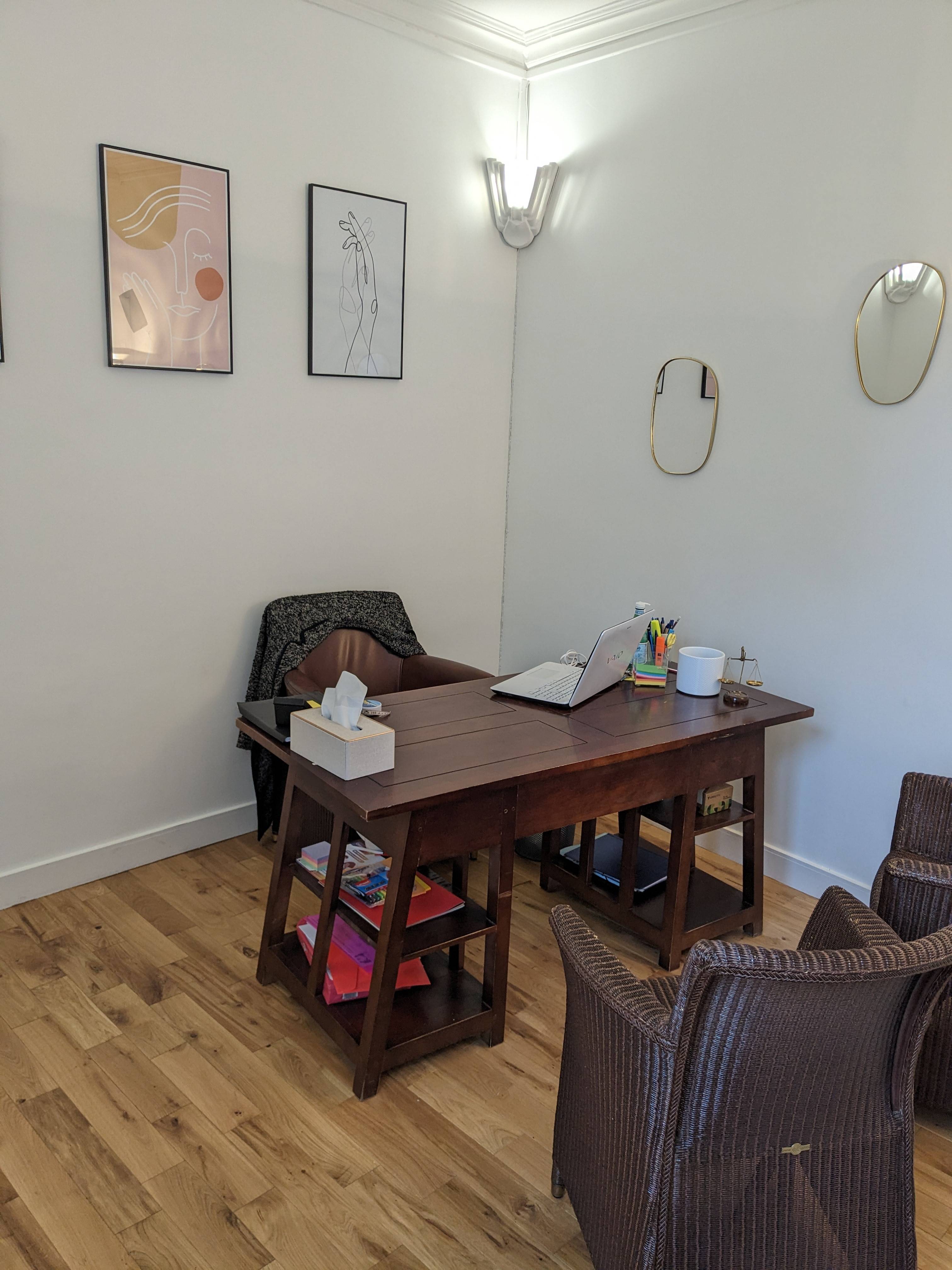 Cabinet Cabinet de Clara à Montrouge - Photo principale