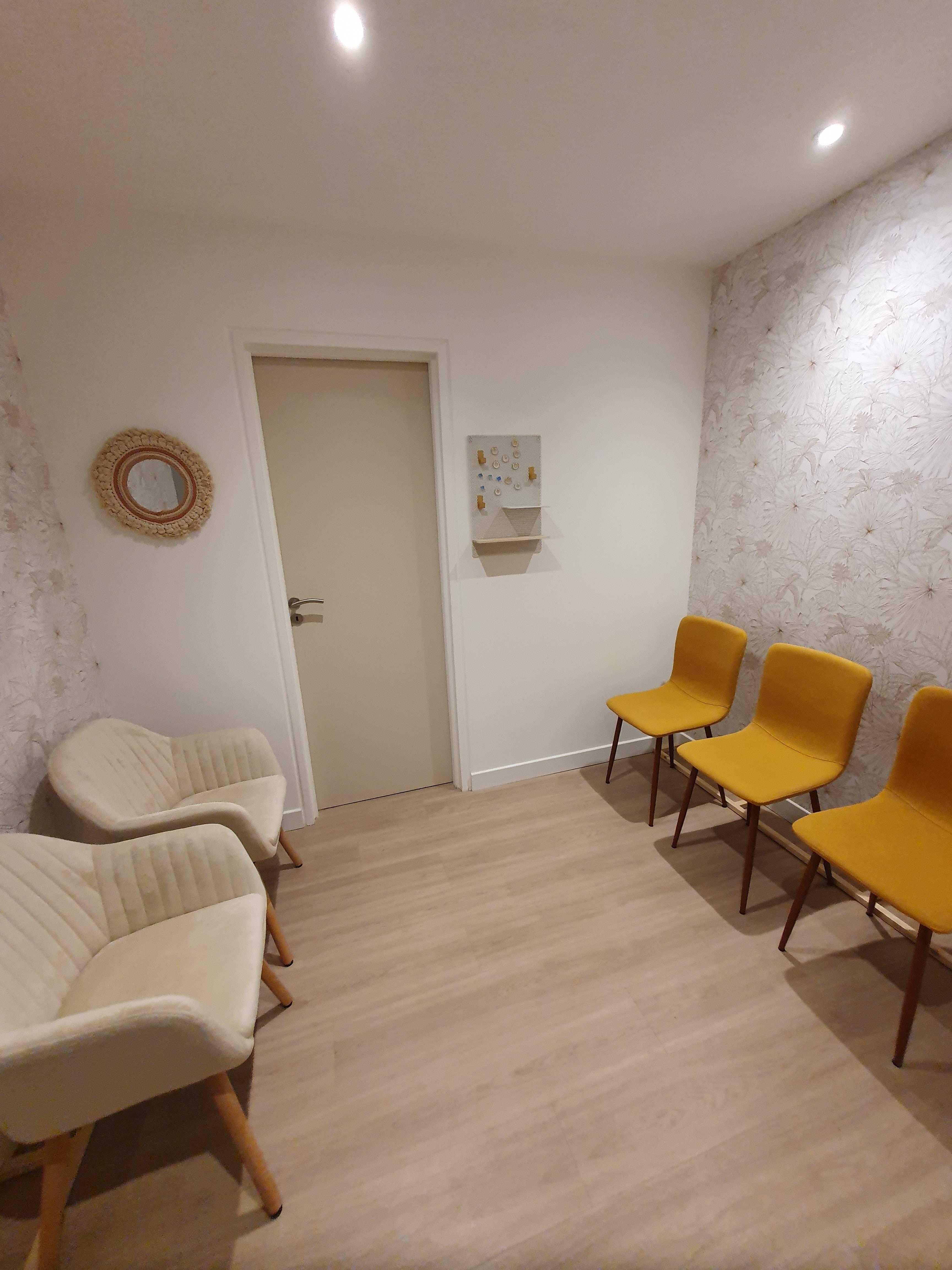 Cabinet Espace Santé Parc des Monts d'Or (salle orange ) à Lyon - Photo principale