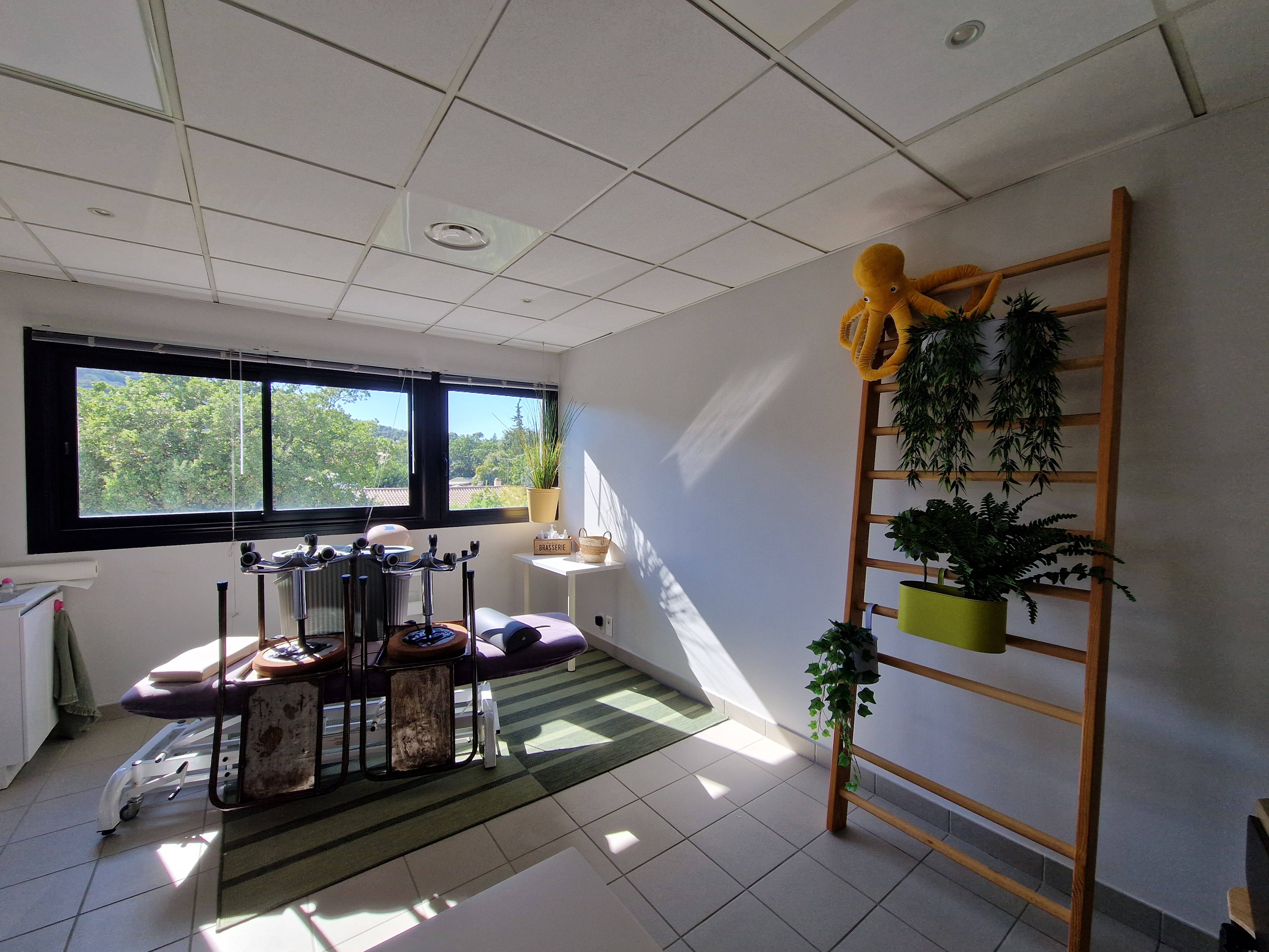 Cabinet Centre d'Aurélie à La Seyne-sur-Mer - Photo 3