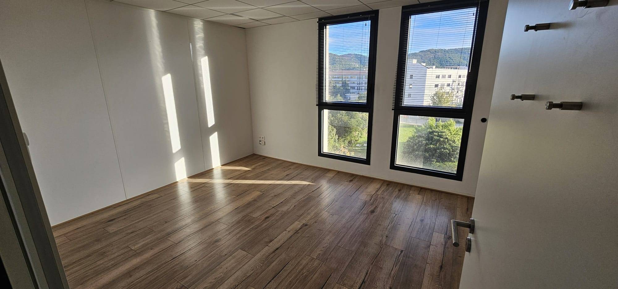 Cabinet Centre d'affaires Altarocca à Aubagne - Photo principale