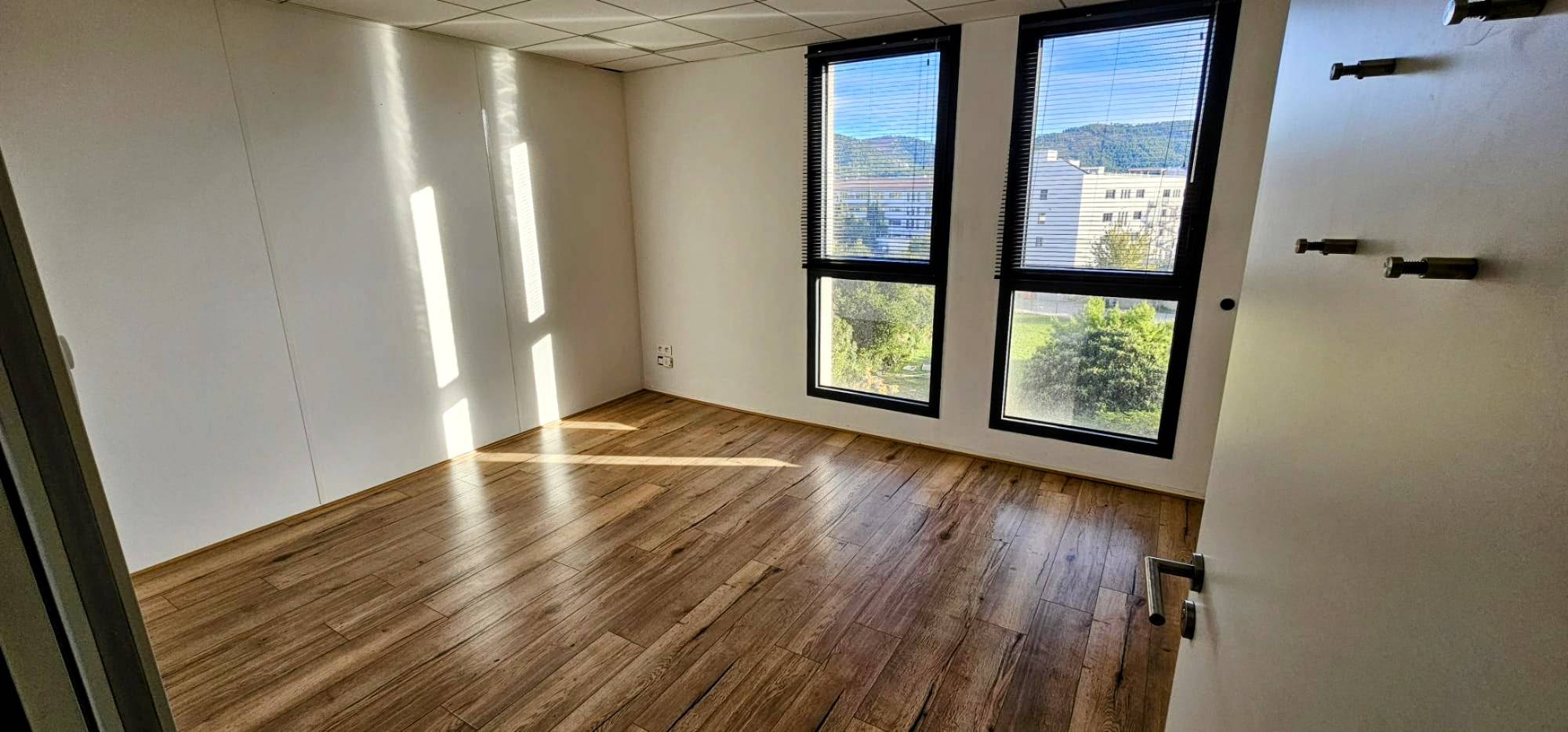 Cabinet Local à Aubagne - Photo principale