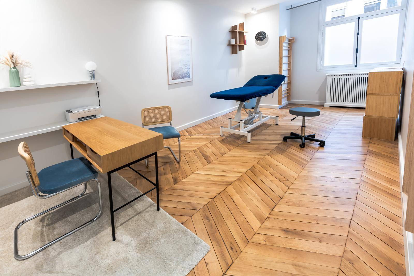 Cabinet Cabinet rénové et équipé - Victor Hugo  à Paris - Photo principale