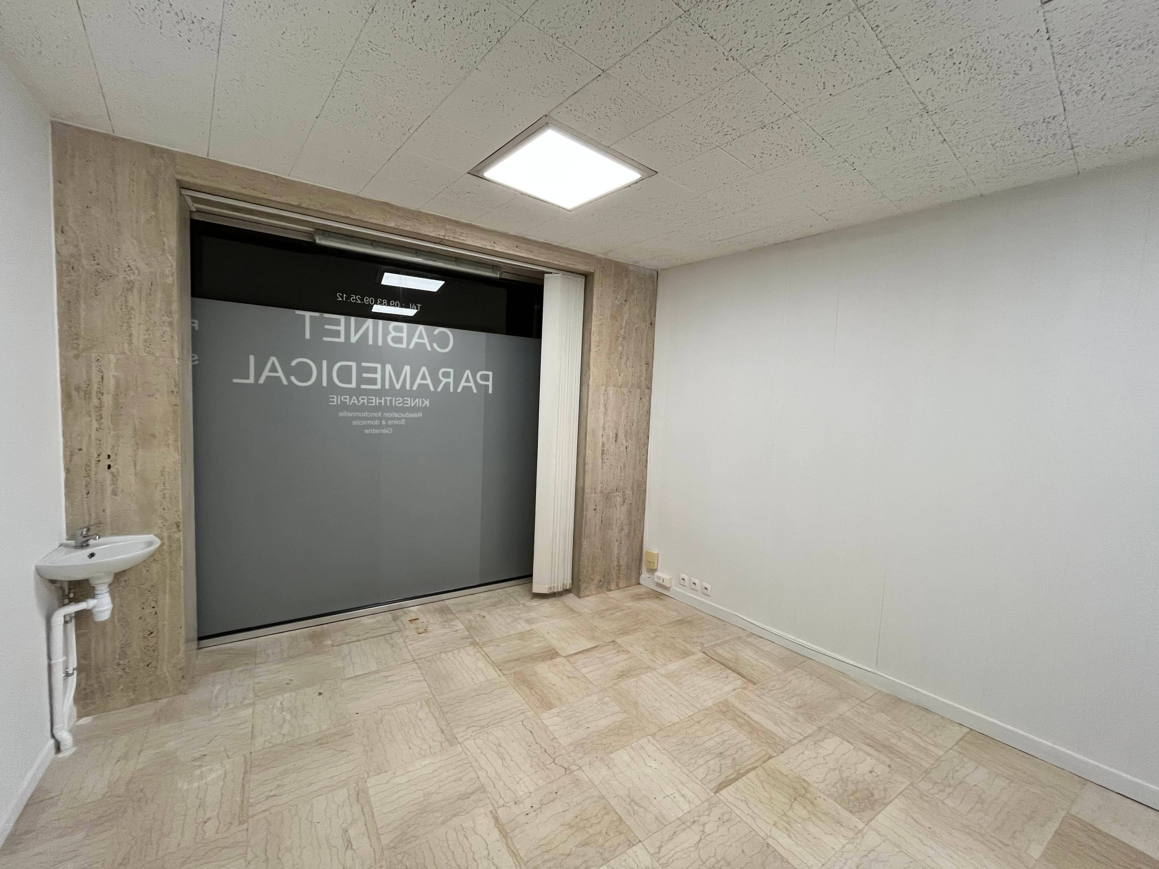 Cabinet Cabinet Paramédical  à Issy-les-Moulineaux - Photo principale