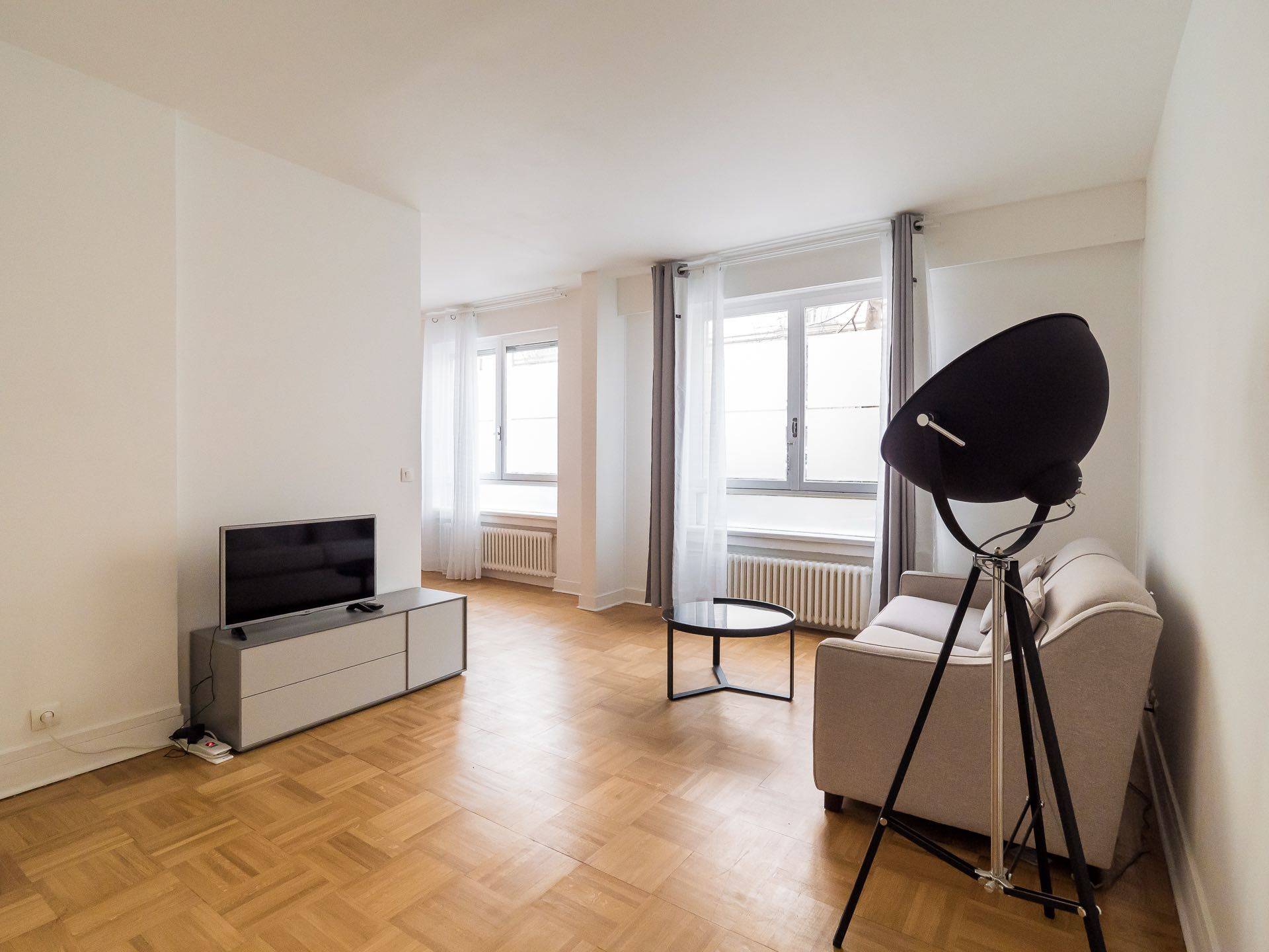 Cabinet Cabinet Place Victor Hugo Paris 16 à Paris - Photo principale