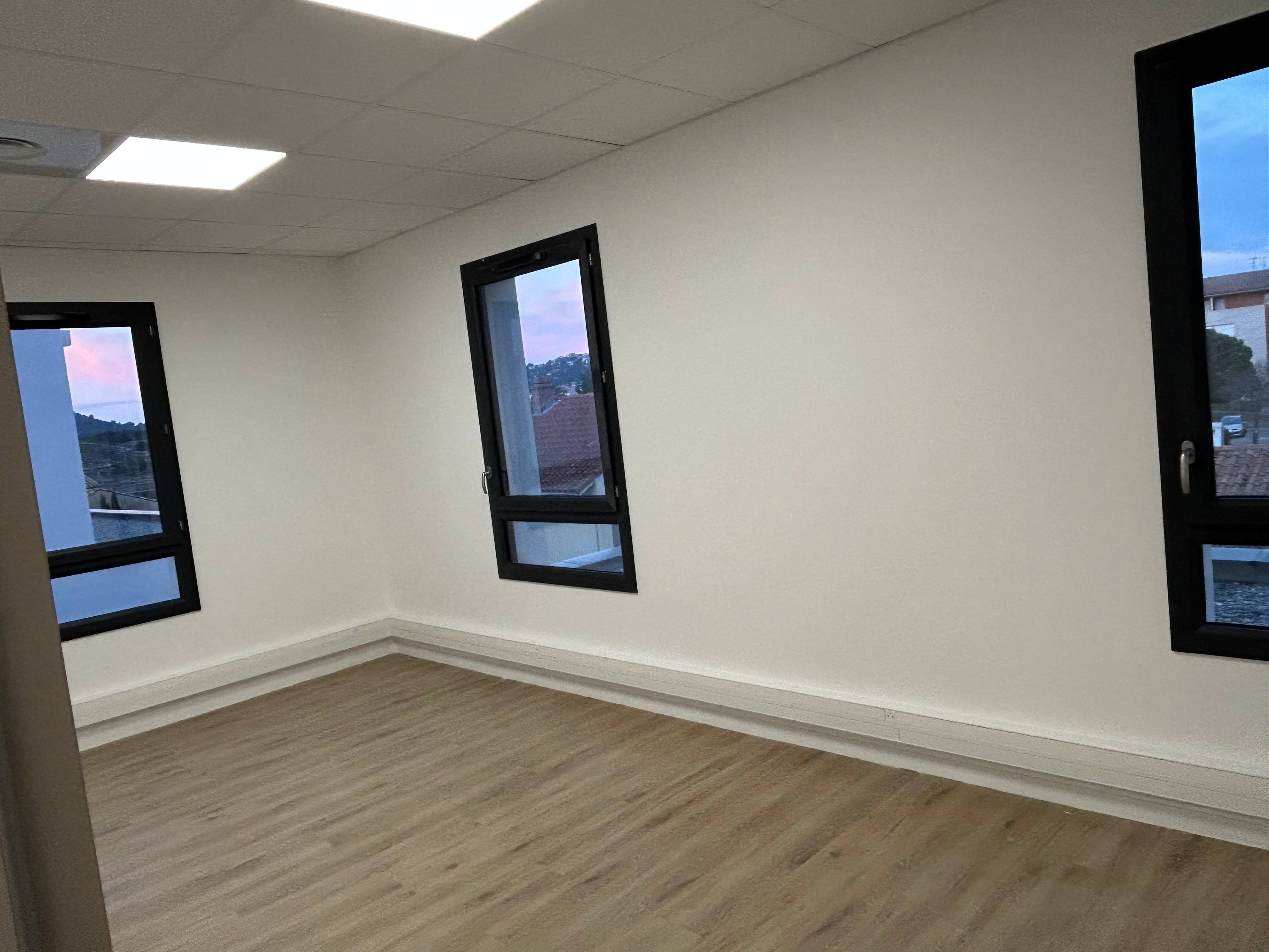 Cabinet centre medipole  à Les Angles - Photo principale