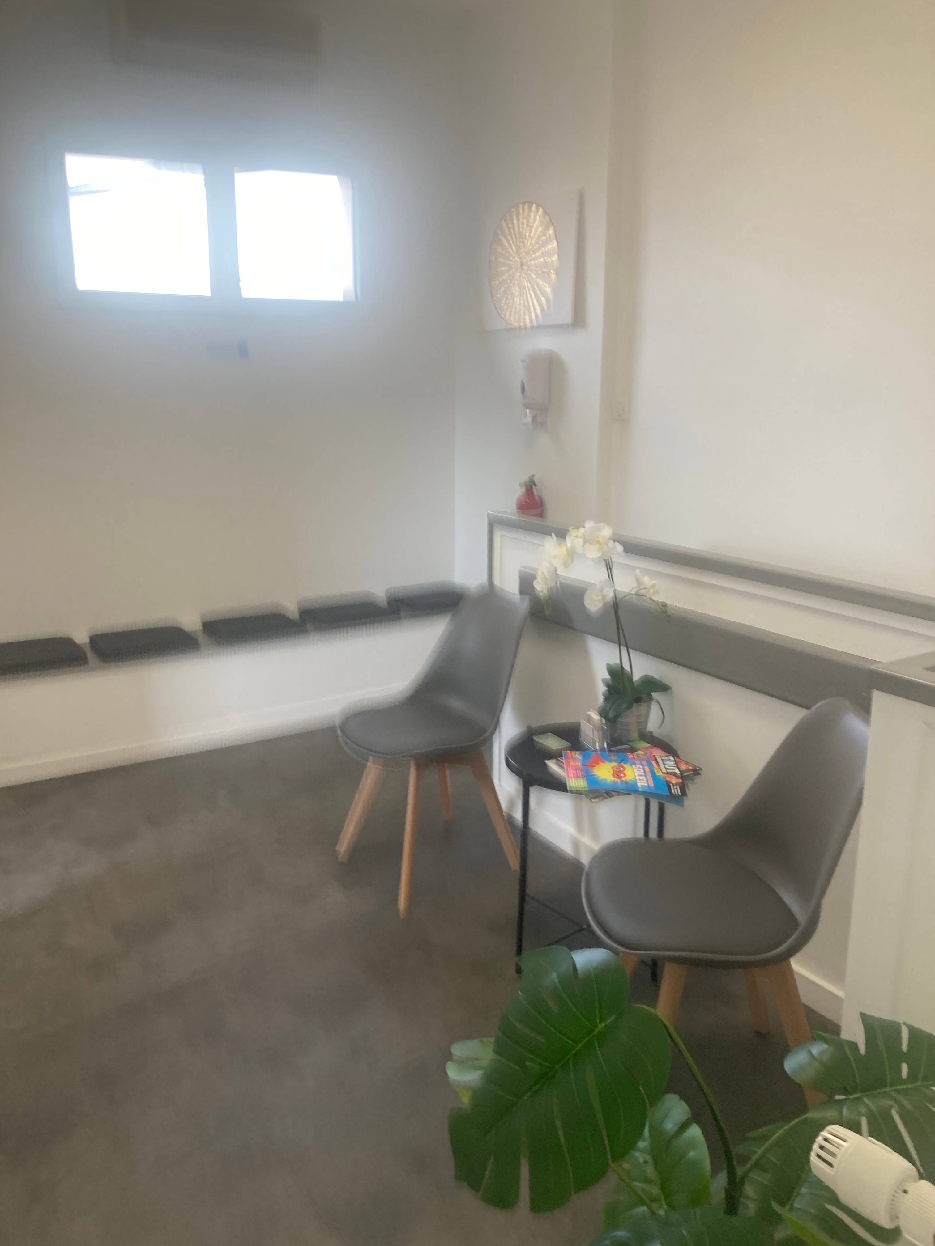 Cabinet Centre de consultations à Blanquefort - Photo principale