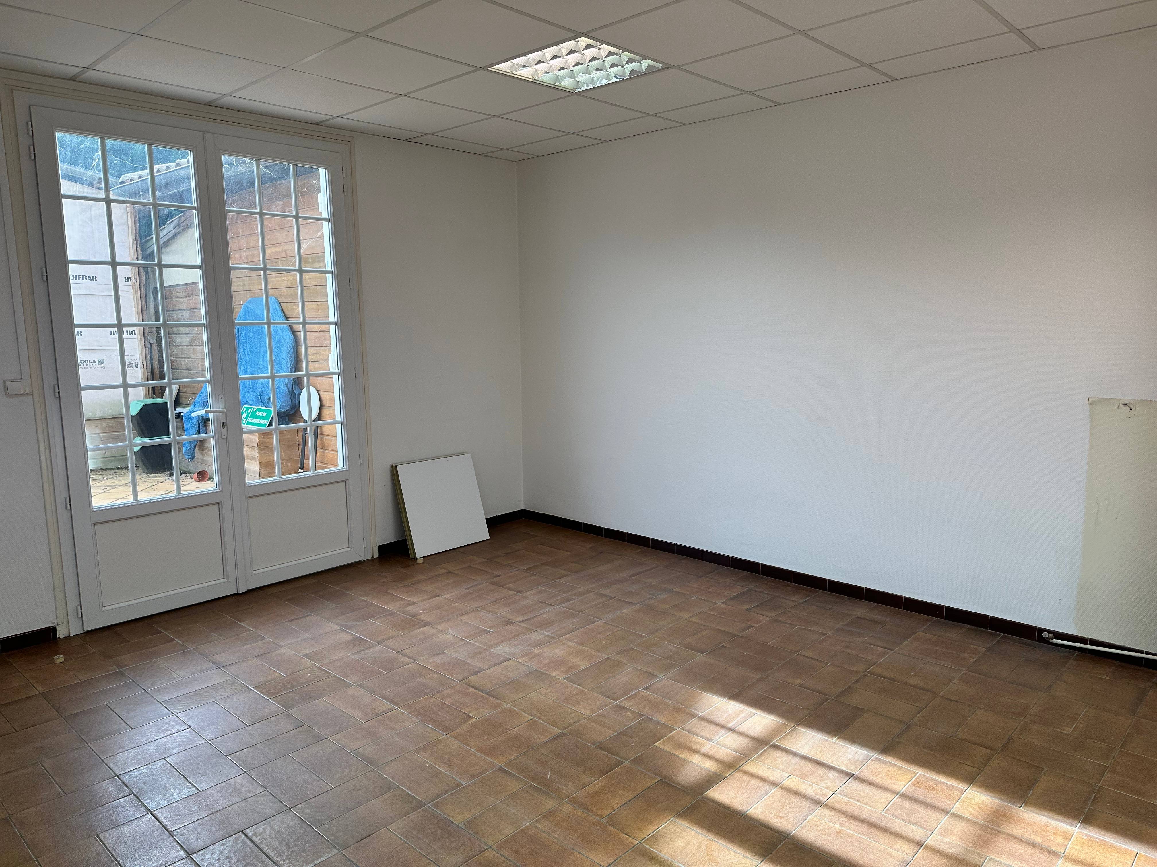 Cabinet Maison de santé salles - Photo 3
