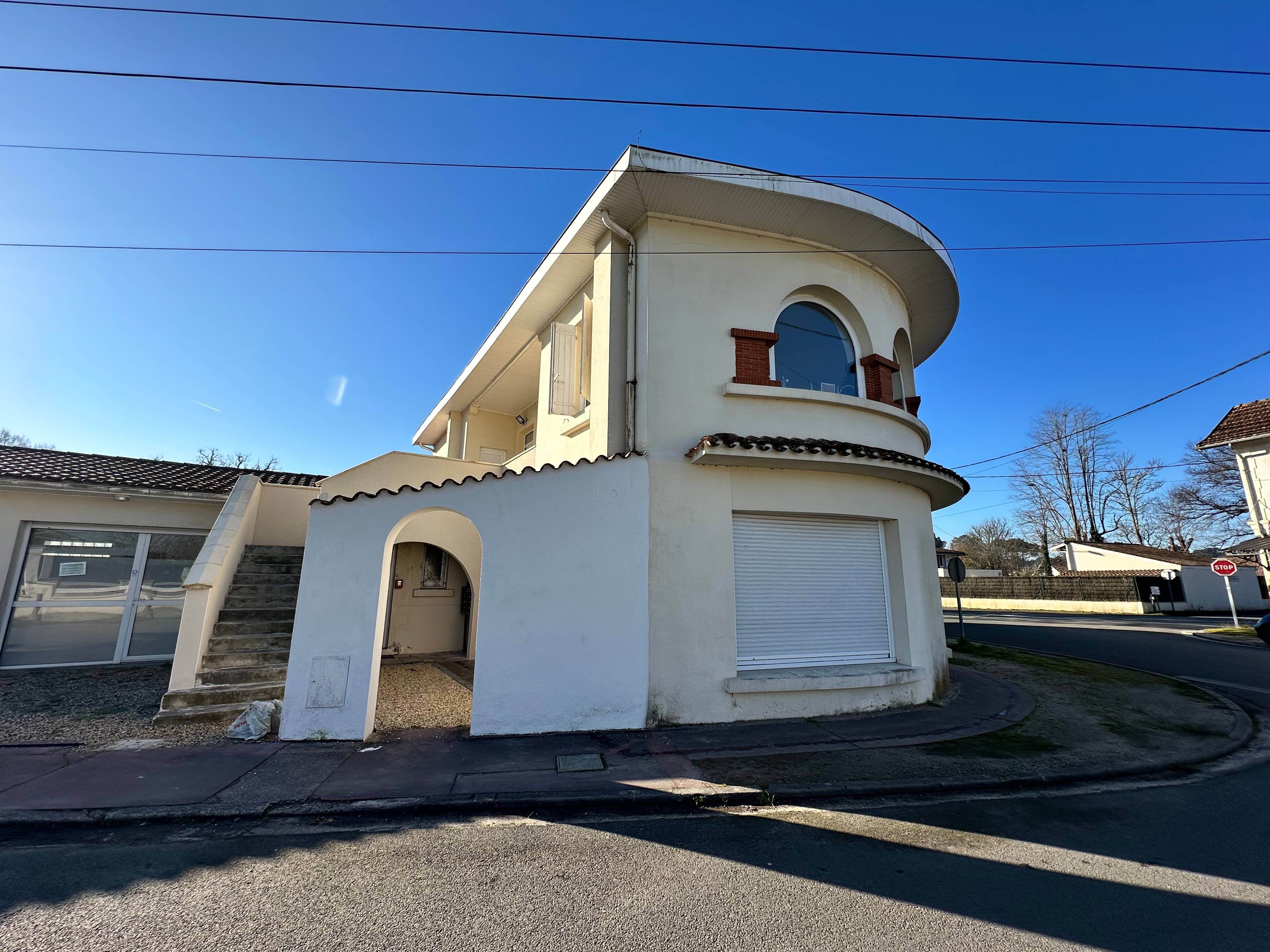 Cabinet Maison de santé salles à Salles - Photo principale