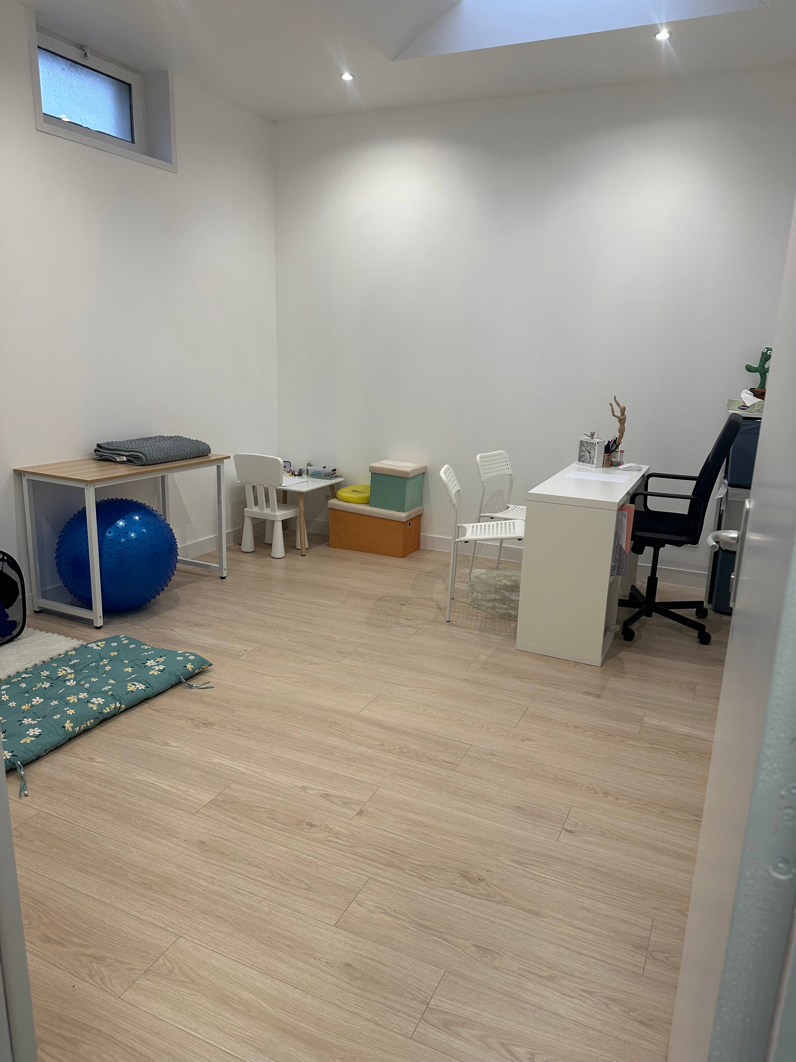 Cabinet Cabinet pluridisciplinaire enfants/adolescents à Villeneuve-d'Ascq - Photo principale