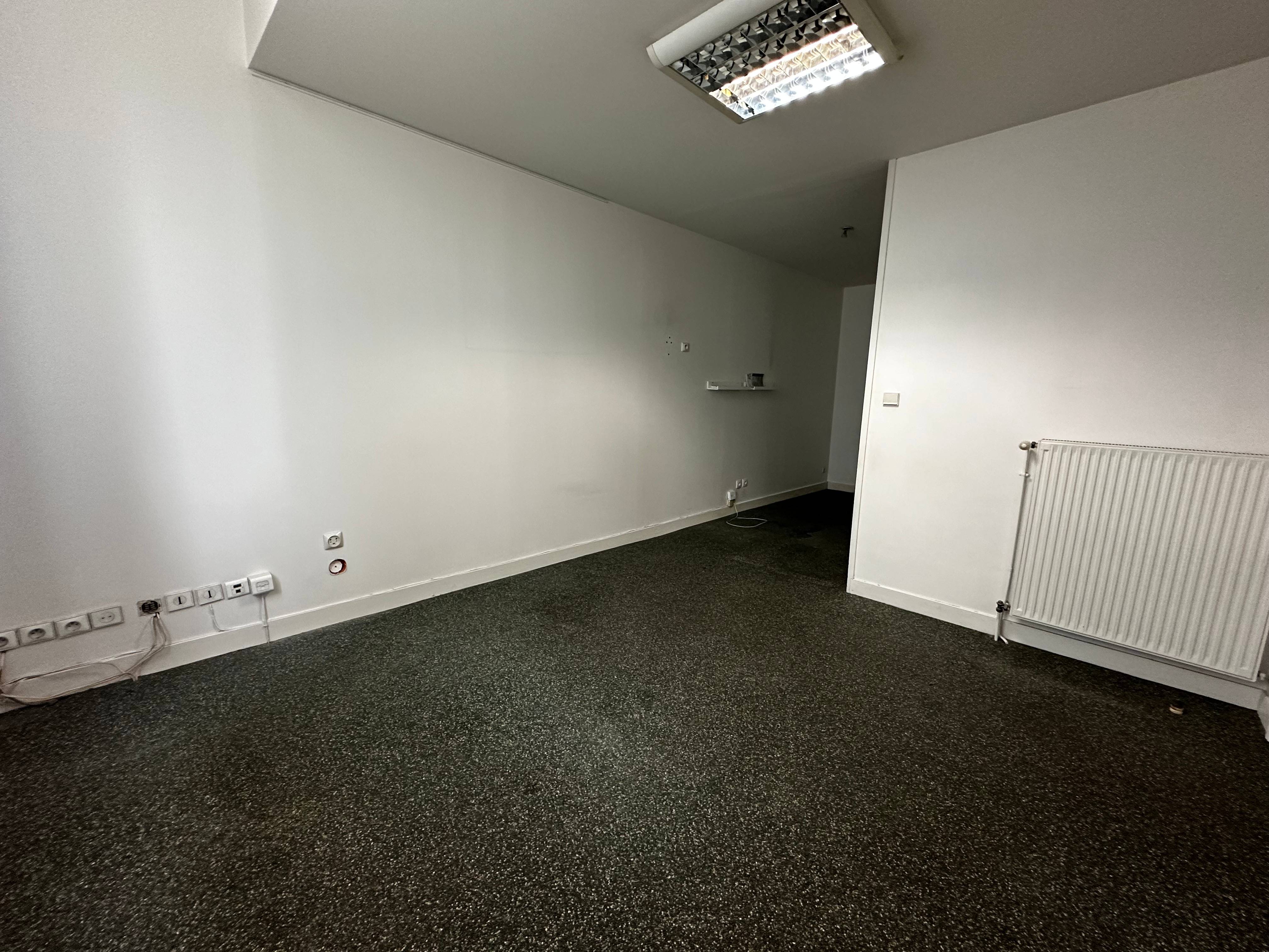 Cabinet Local à Bordeaux - Photo 4