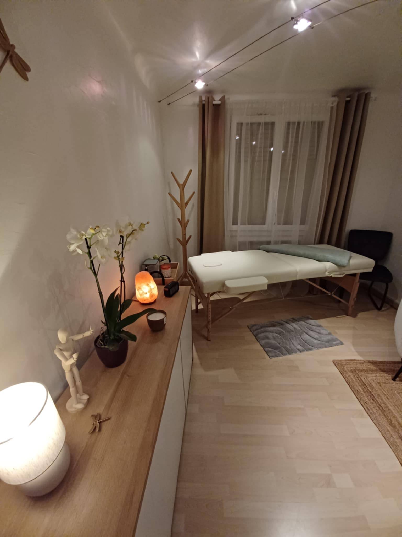 Cabinet Cabinet de Marion à Aix-en-Provence - Photo 2