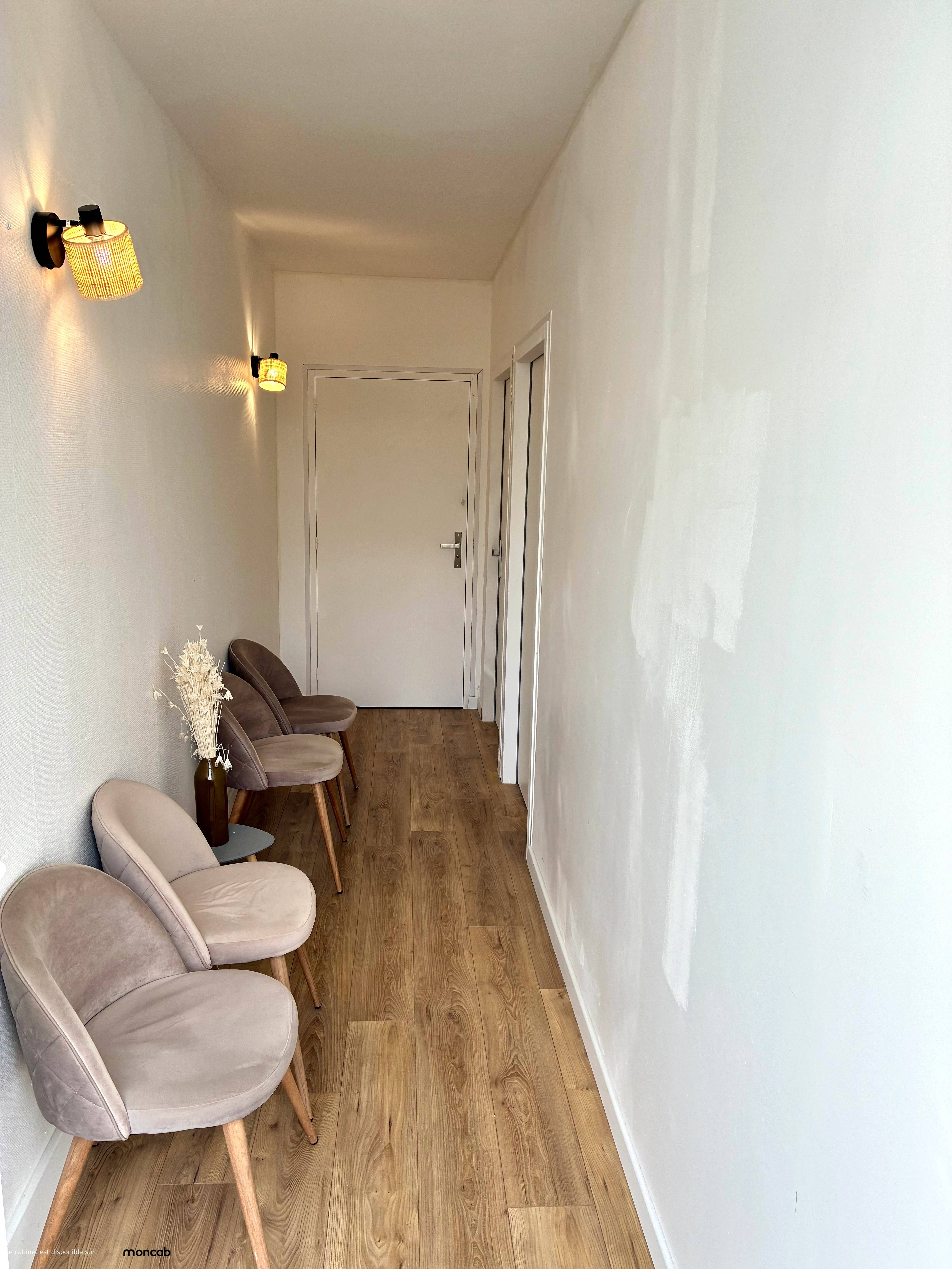 Cabinet Cabinet de NIcolas - Photo 2