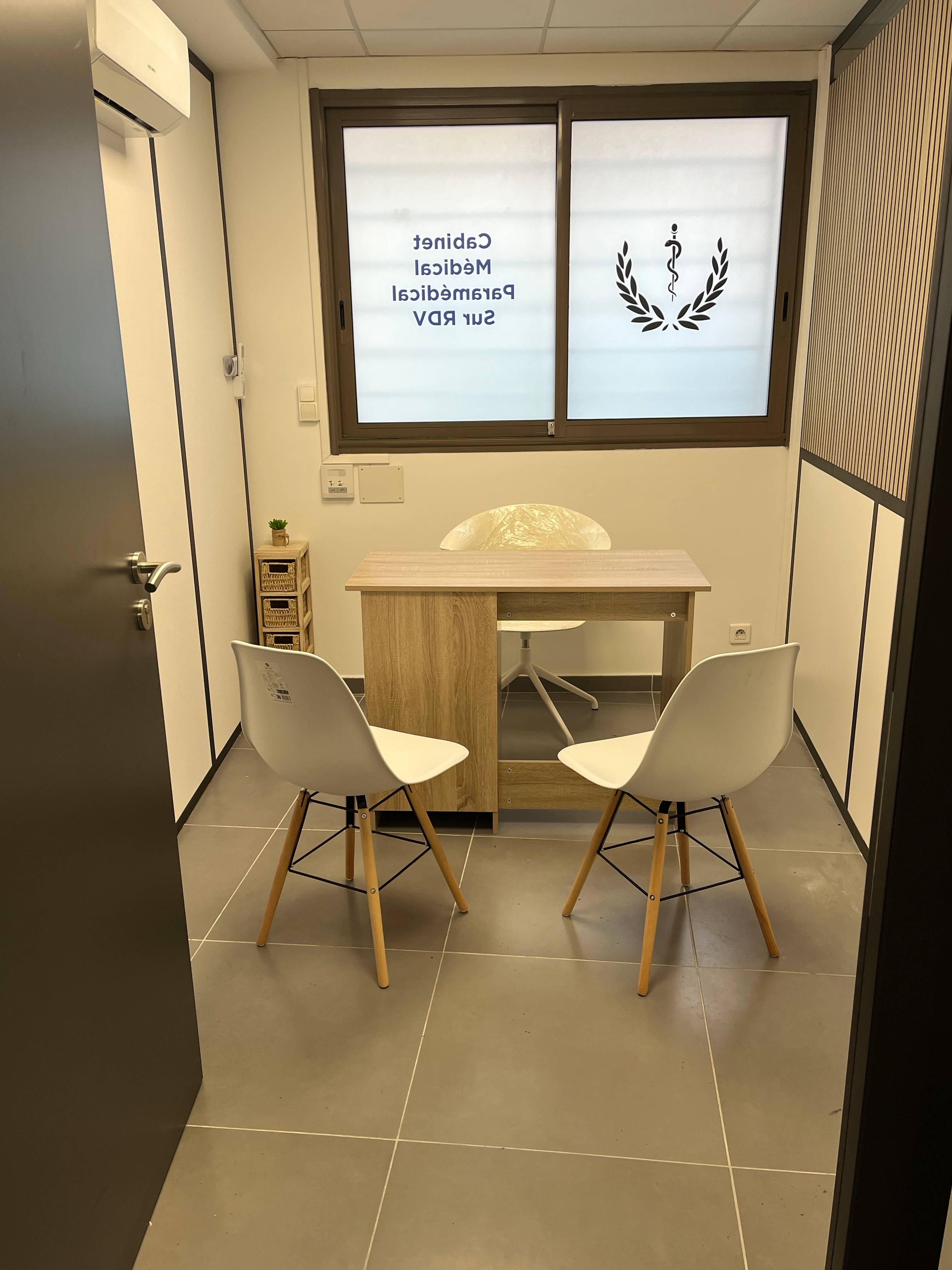 Cabinet Cabinet médical et paramédical de 65 m2 - Photo 4