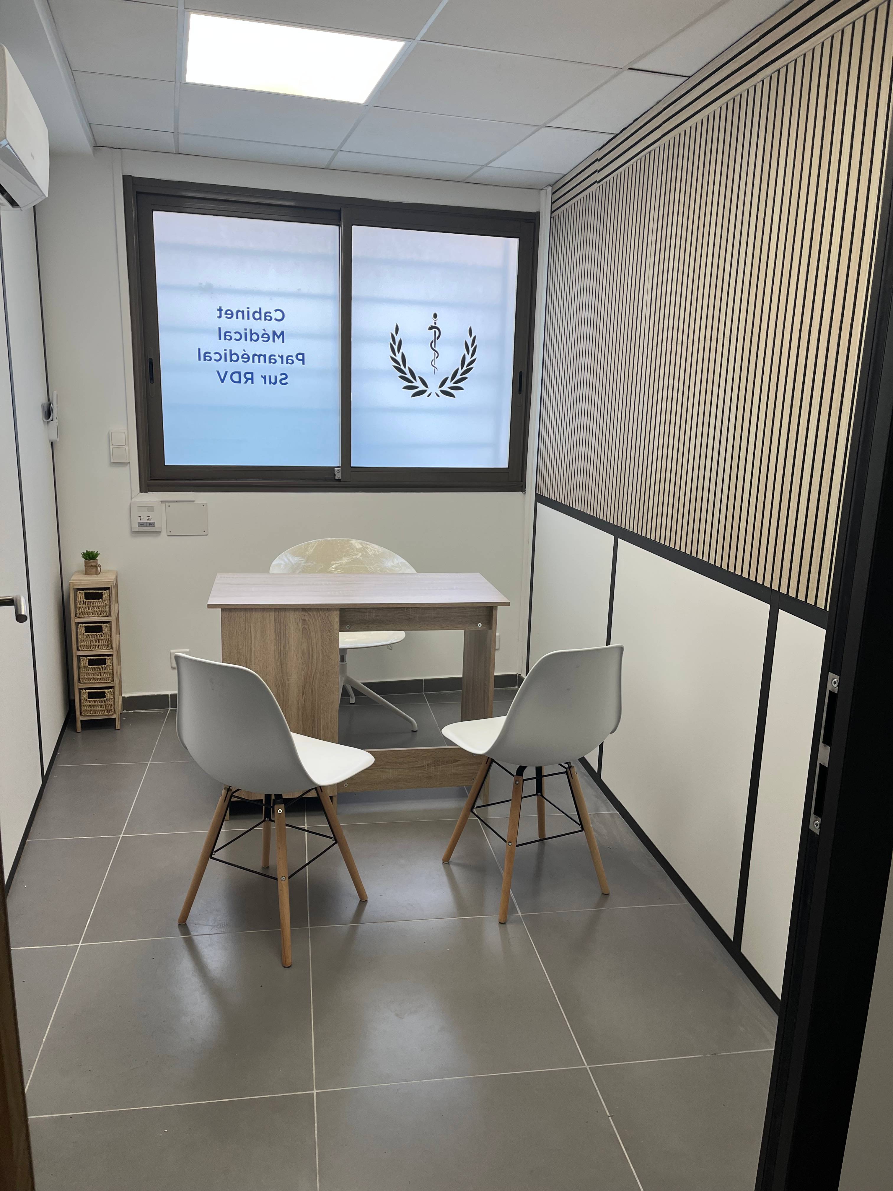 Cabinet Cabinet médical et paramédical de 65 m2 à Marseille - Photo 6