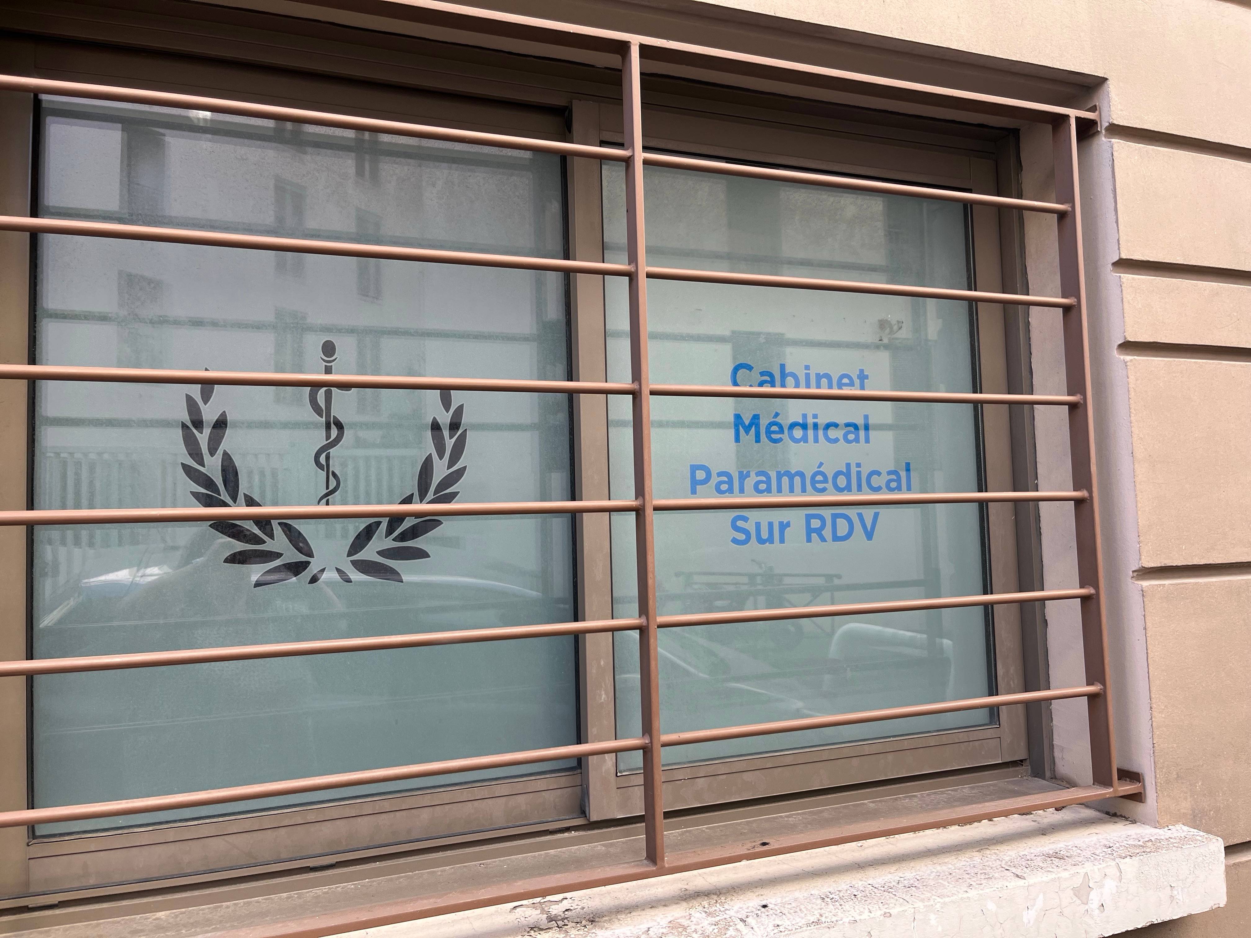 Cabinet Cabinet médical et paramédical de 65 m2 - Photo 2