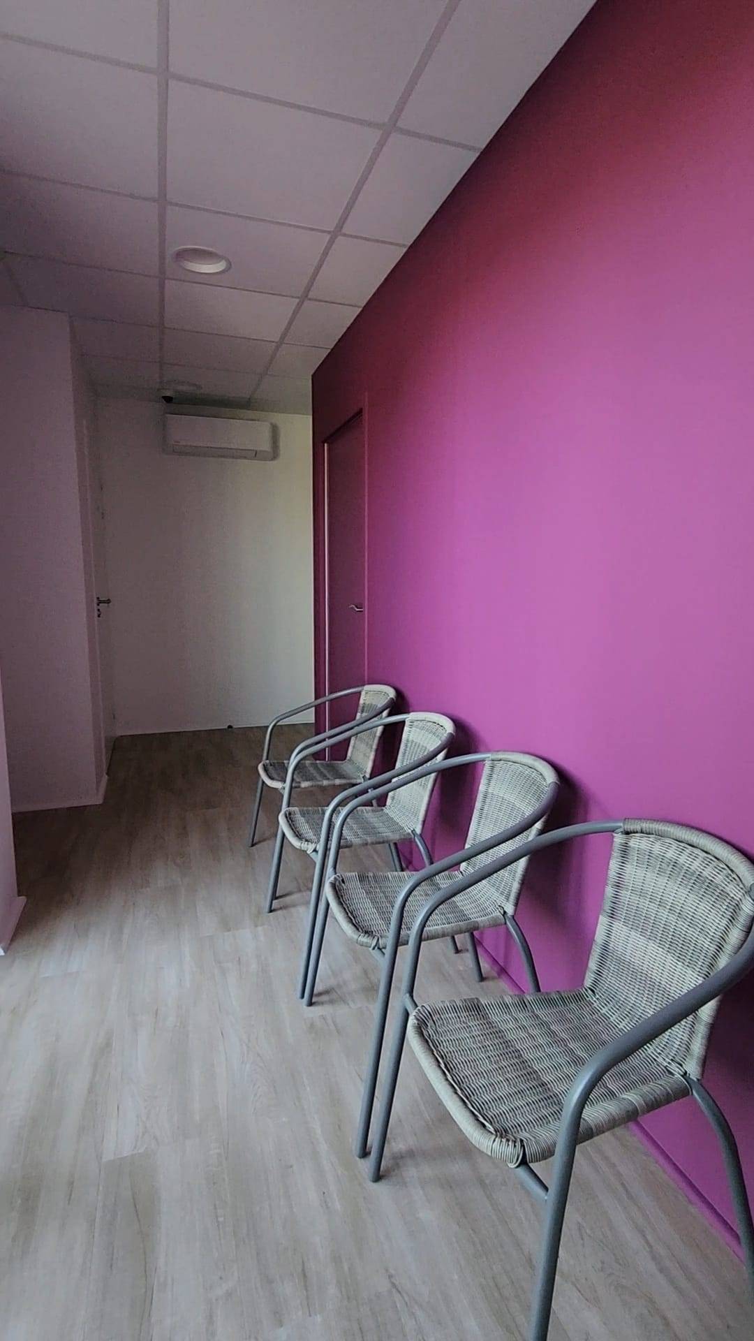 Cabinet Cabinet n°4 à Pessac - Photo principale