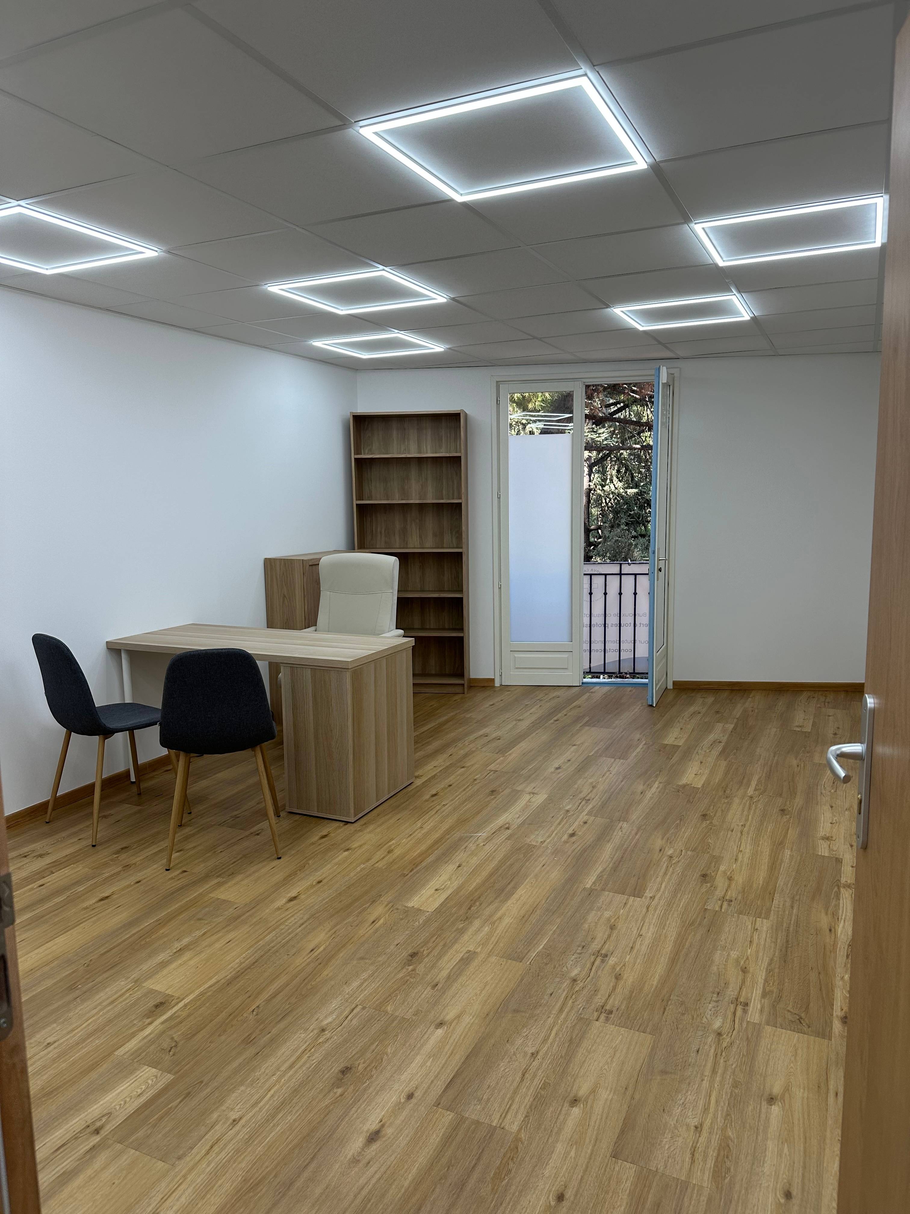 Bureau 21 m2 - Nova Care Martelly #2