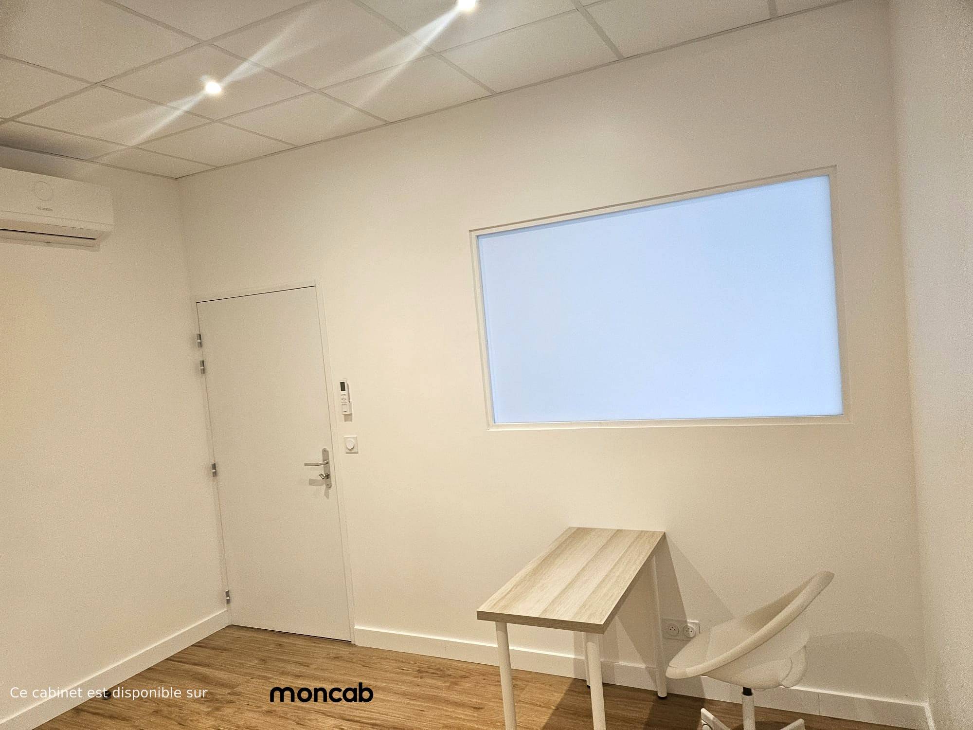 Cabinet Espace Santé Meyzieu Gare à Meyzieu - Photo 6