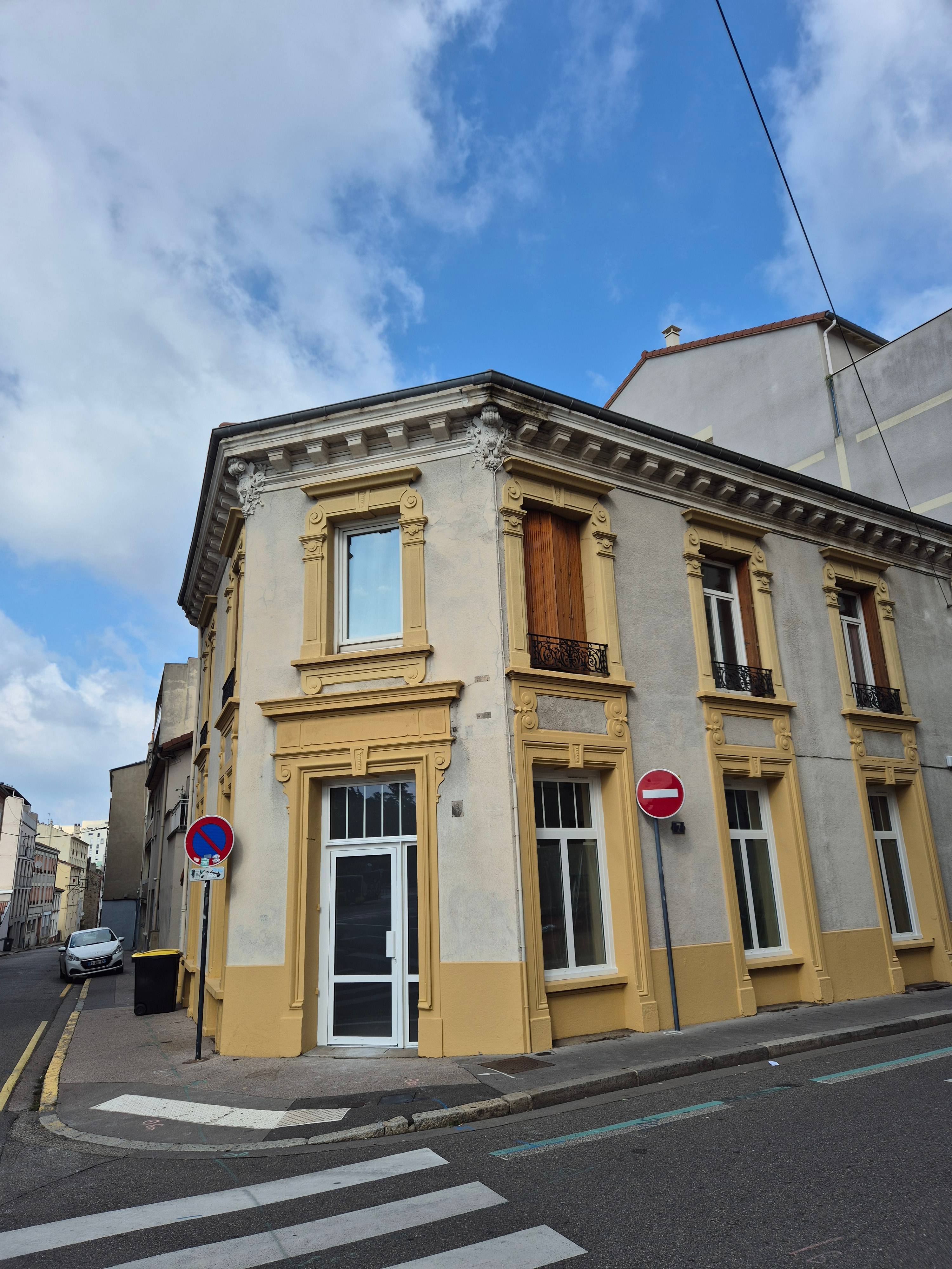 Cabinet Cabinet de psychothérapie et de consultation  à Saint-Étienne - Photo principale