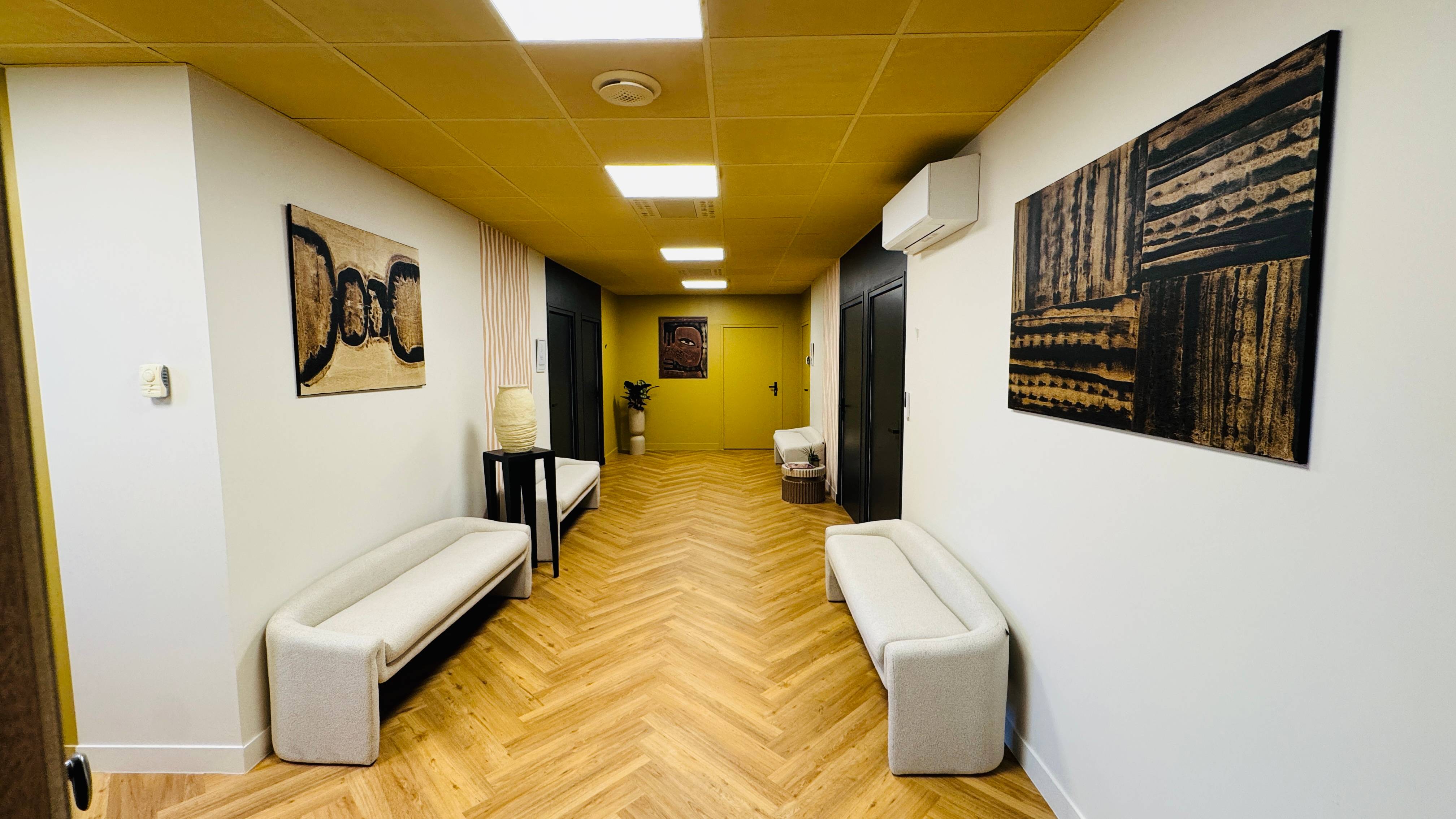 Cabinet Cabinet de noellie à Vienne - Photo principale