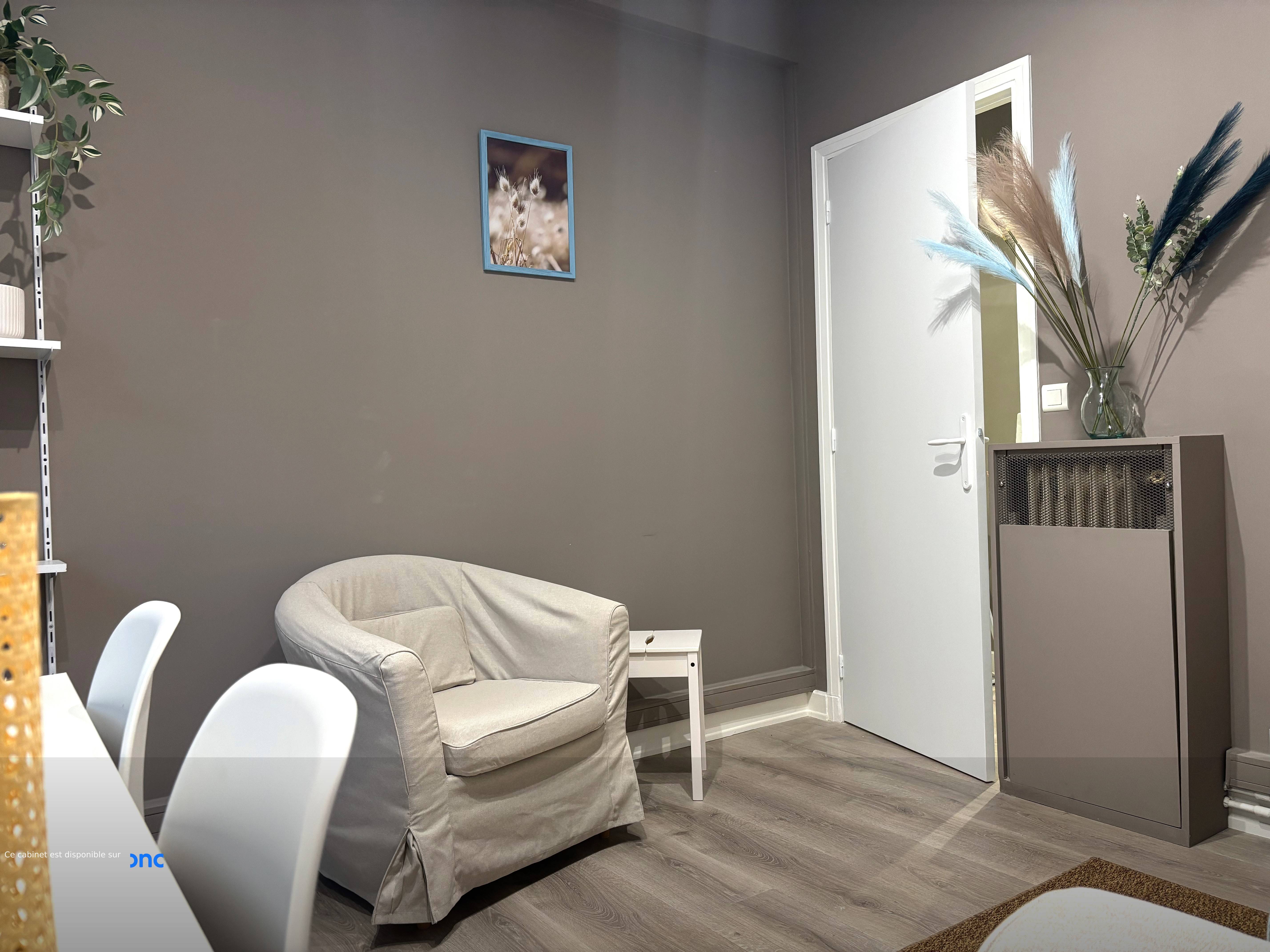 Cabinet Bewell Aigue-Marine à Paris - Photo 4