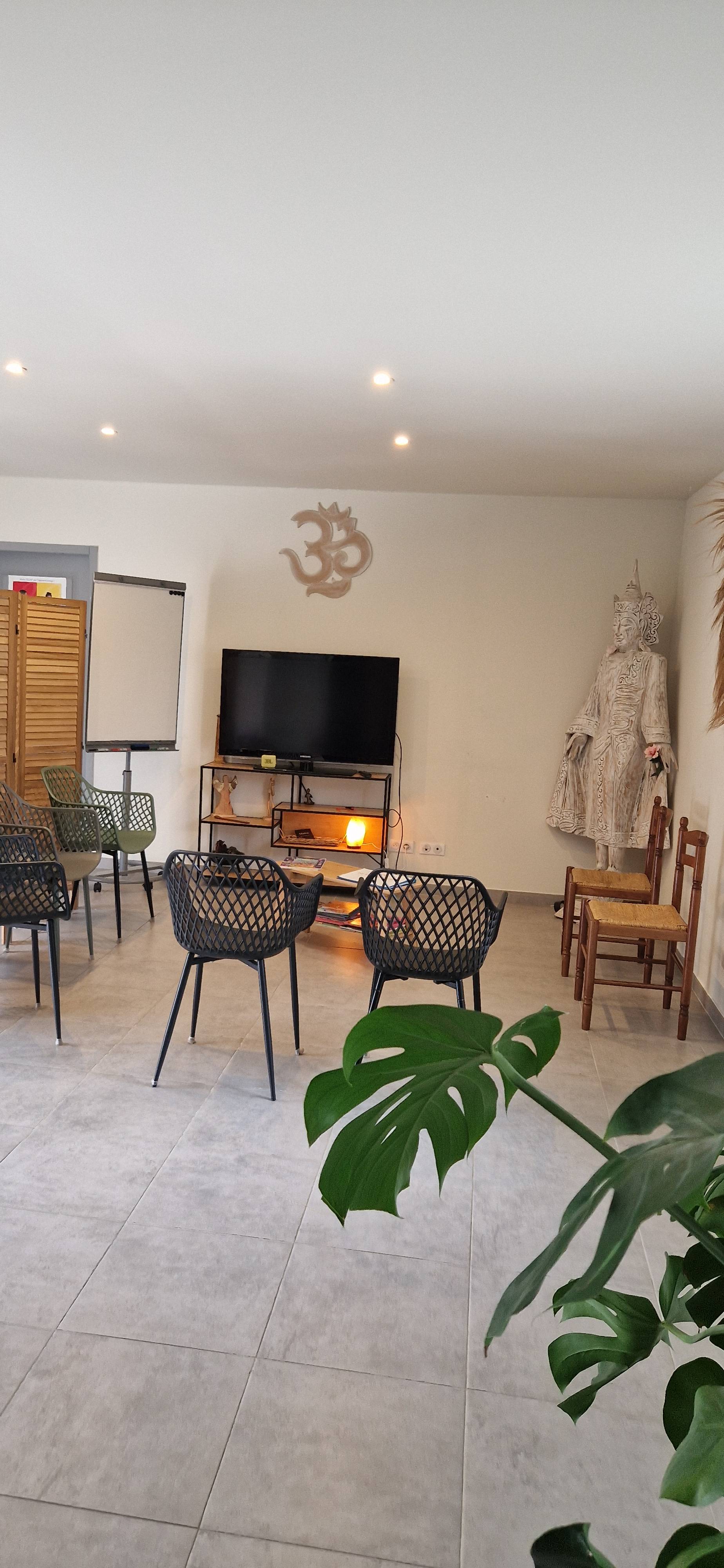 Cabinet Cabinet de Samantha CFKP à Rognonas - Photo principale