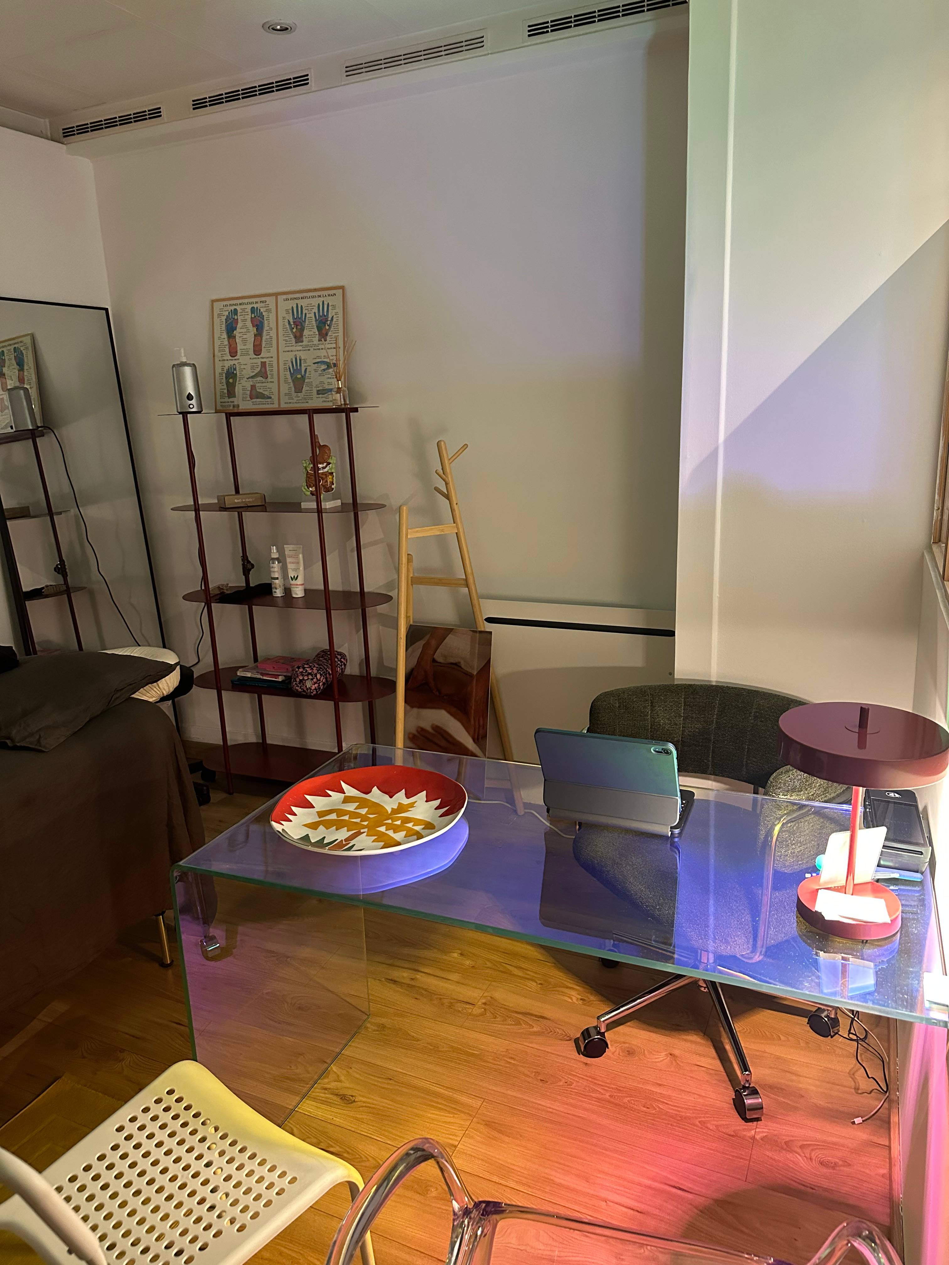 Cabinet de Mariska #4