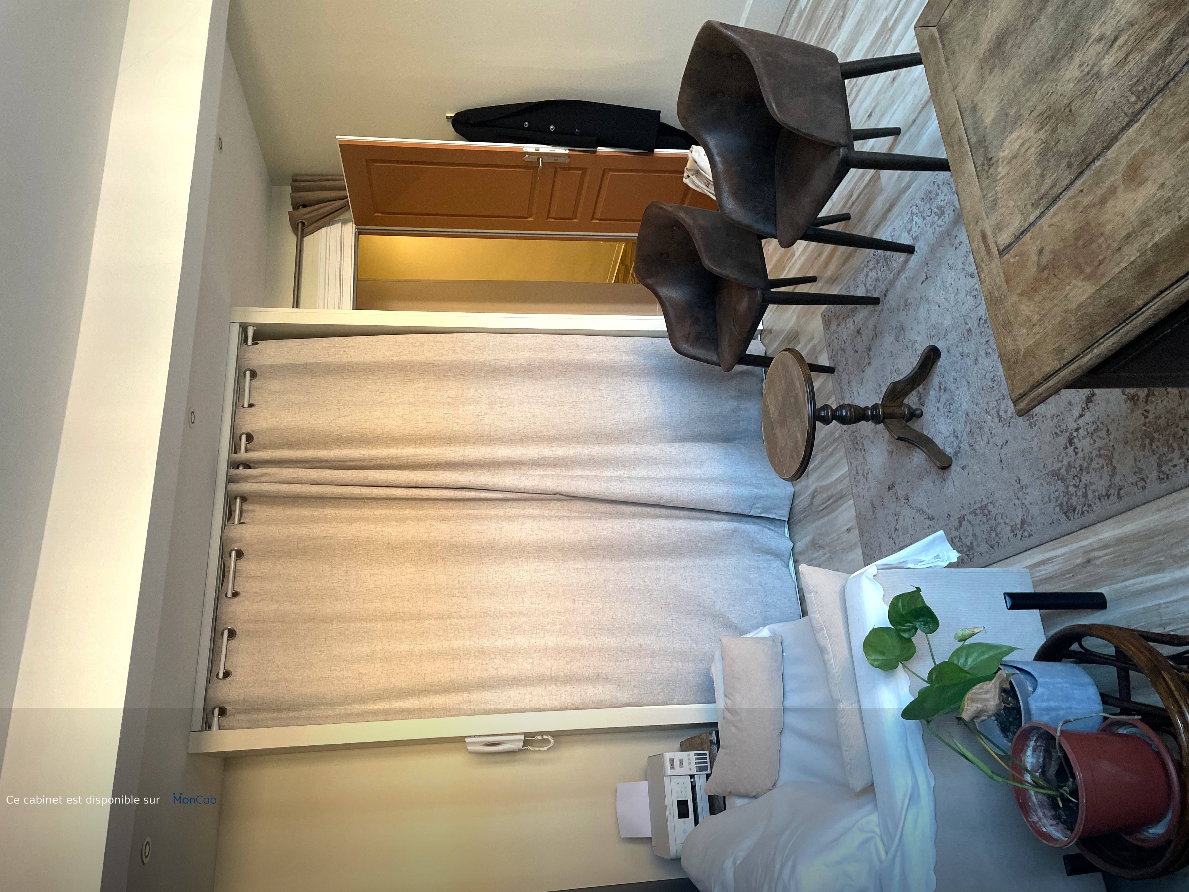 Cabinet Bureau Palais de justice - Photo 2