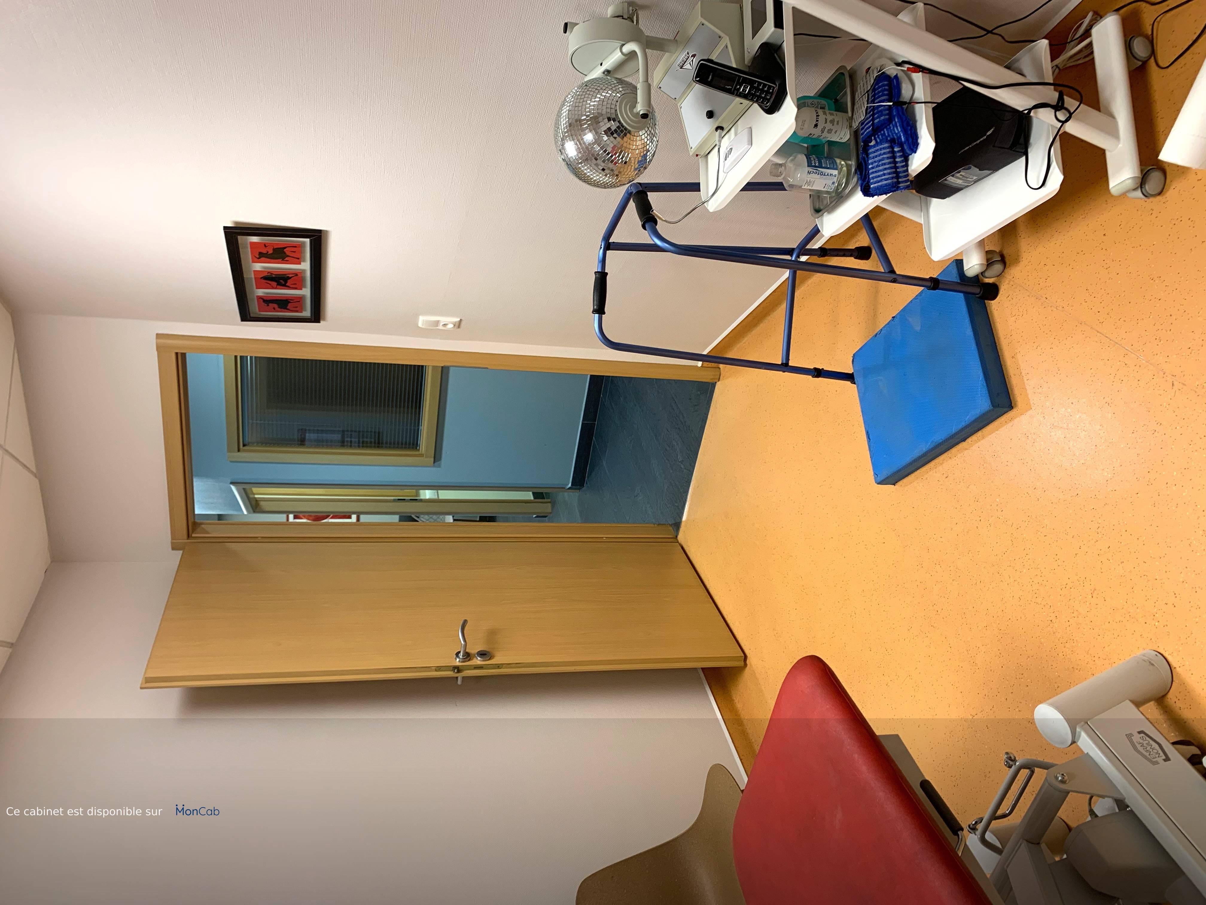 Cabinet de pascal #13