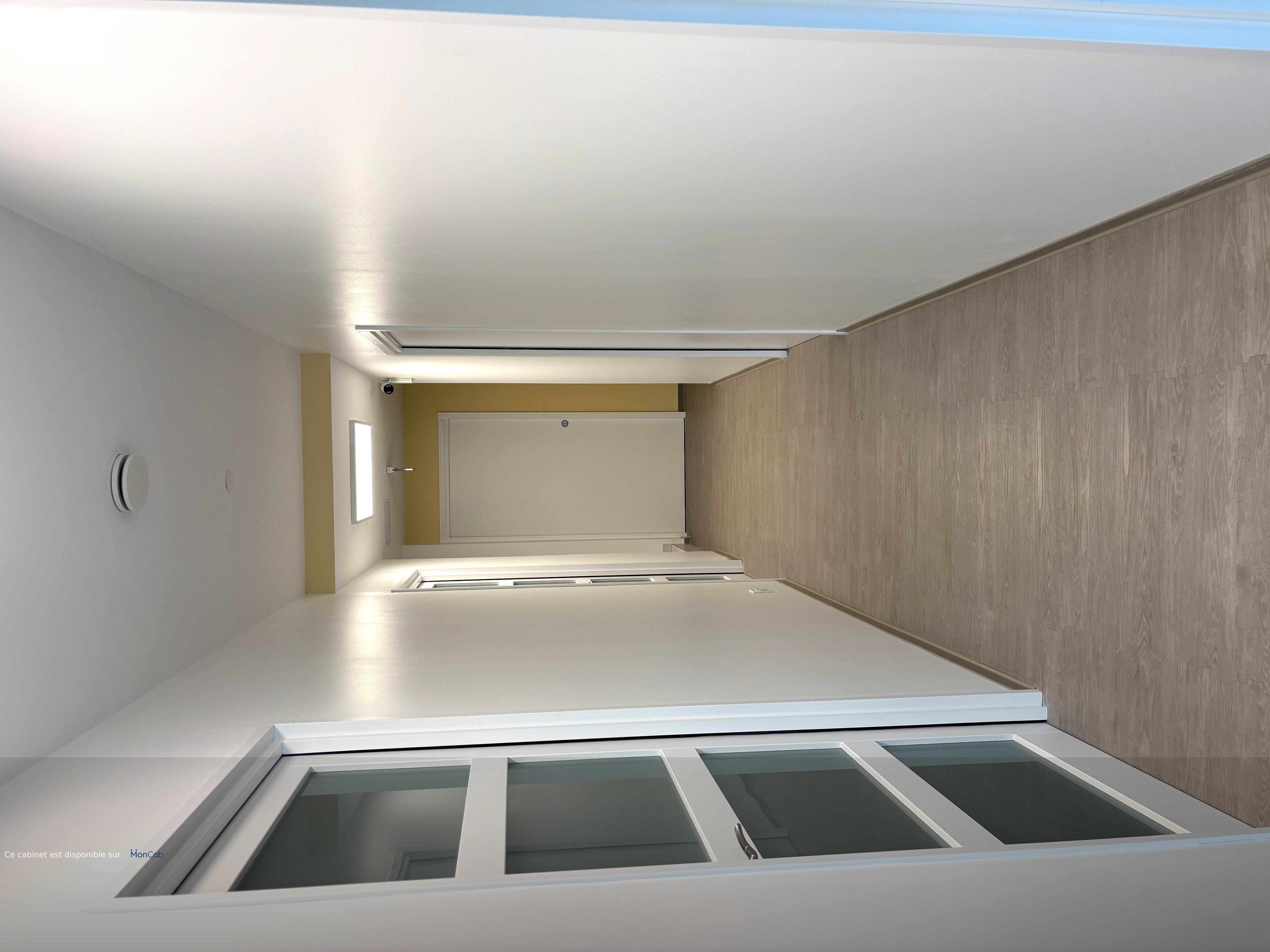 Cabinet Cabinet pour profession paramédicale  à La Garde - Photo principale