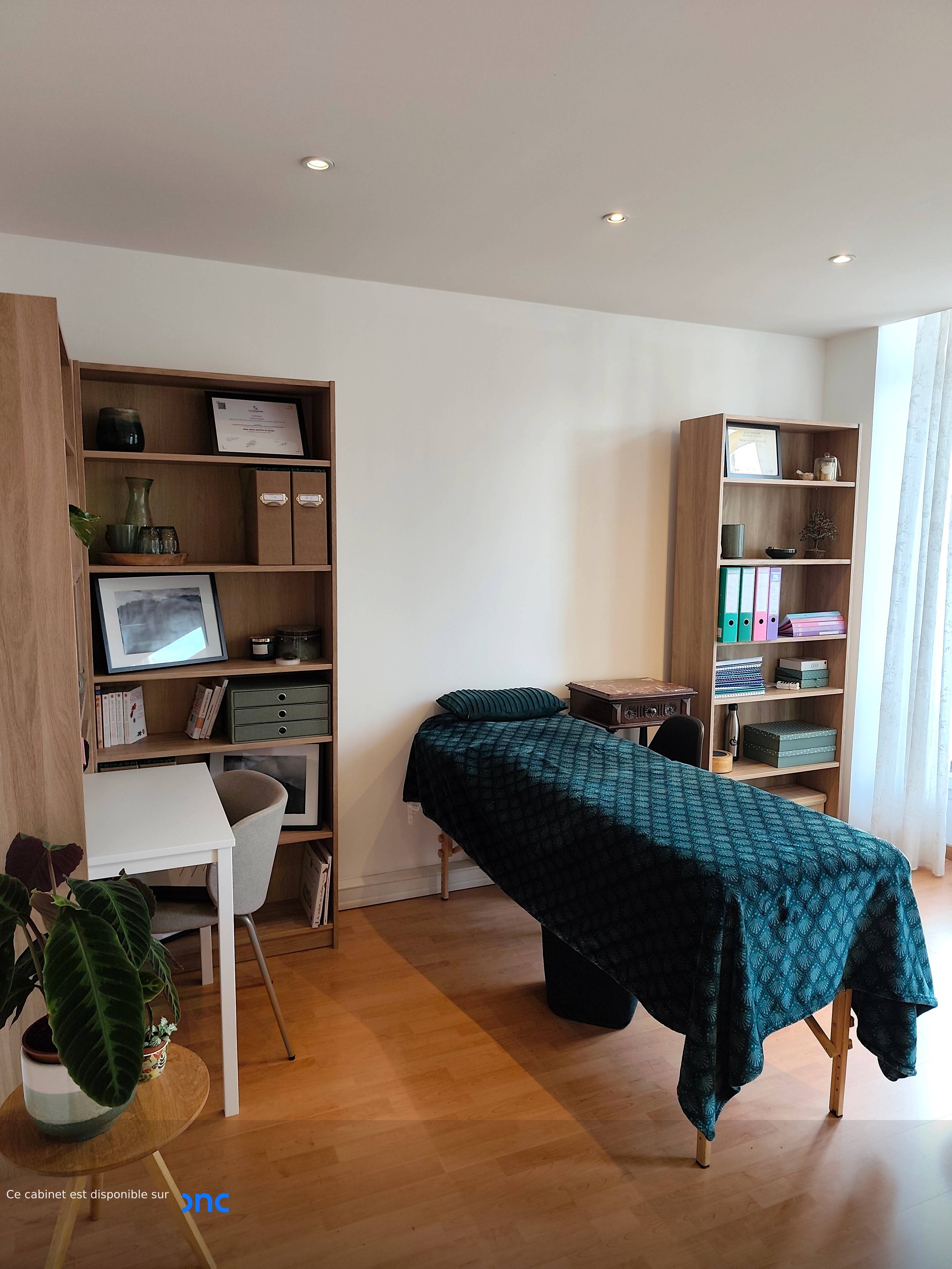 Cabinet de Capucine #6