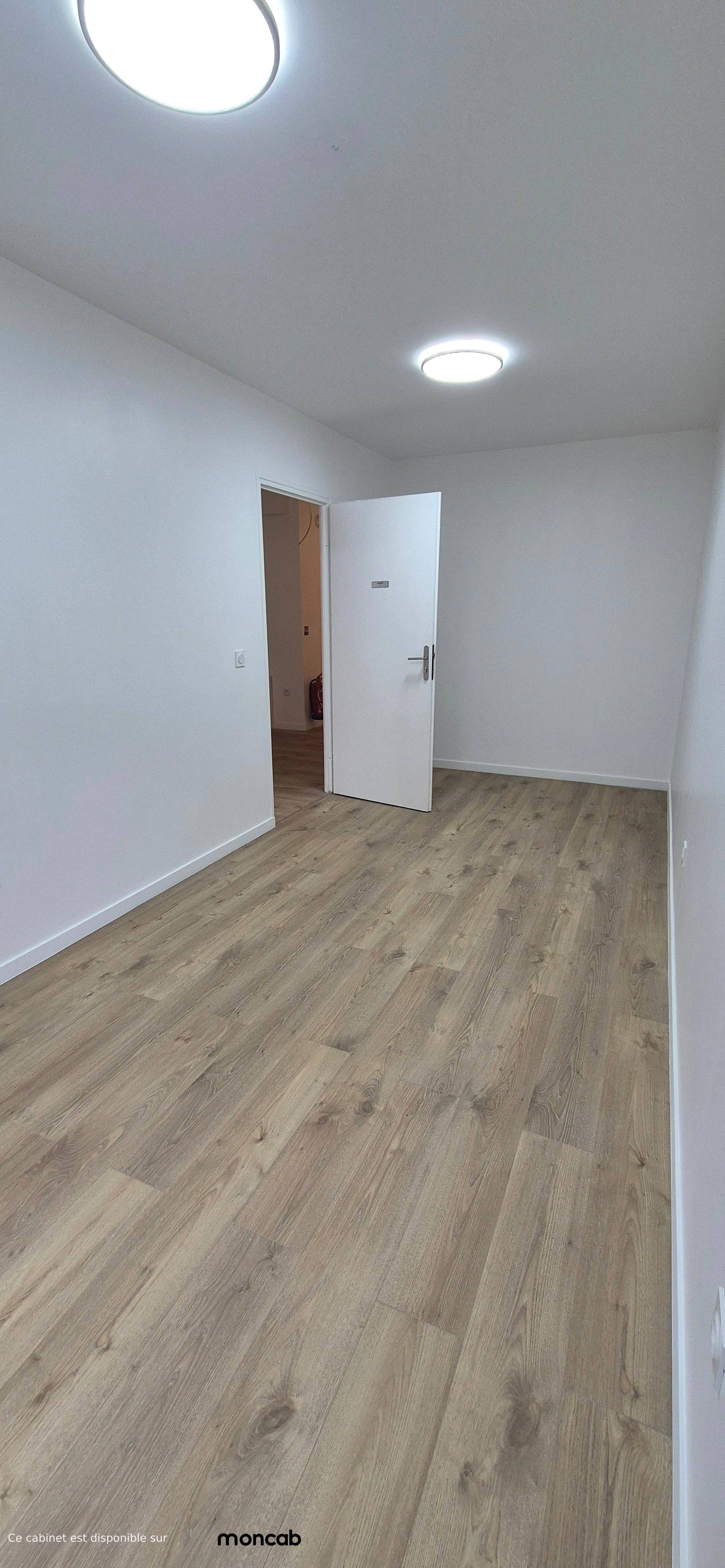 Cabinet Cabinet  à Bonneuil-sur-Marne - Photo 10