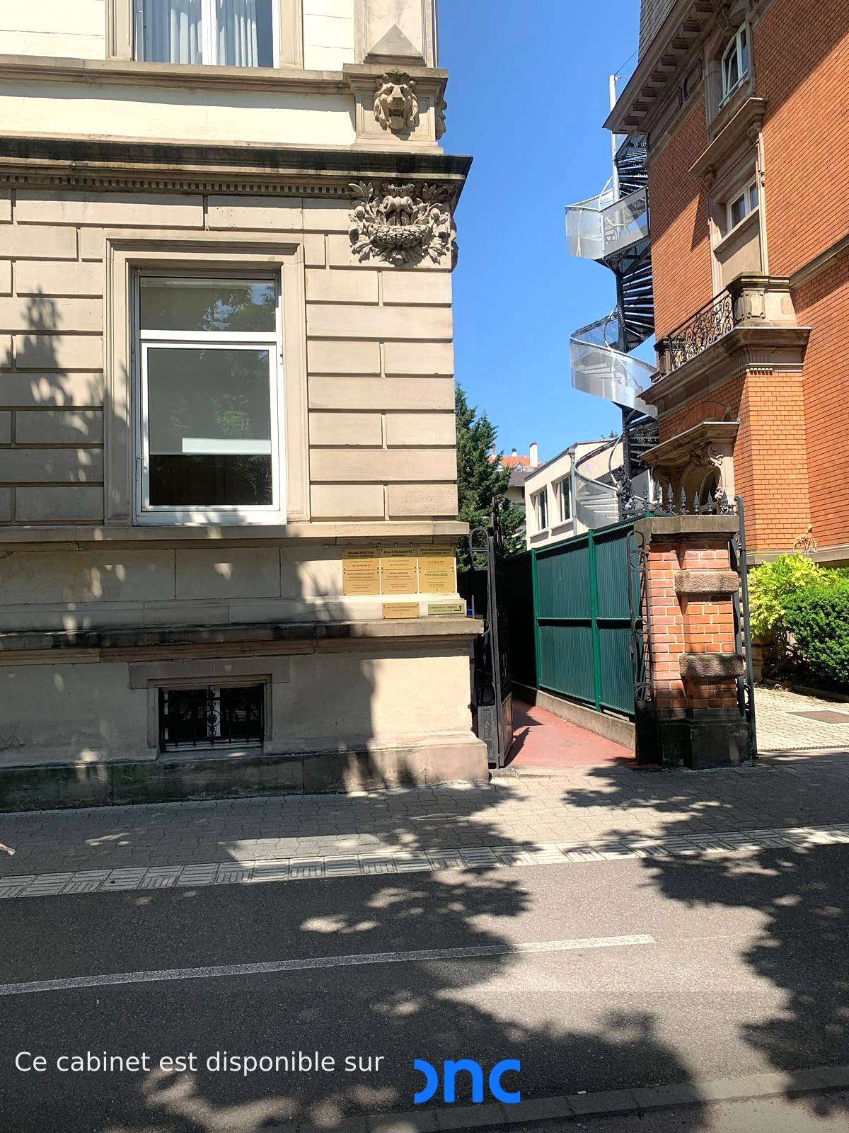 Cabinet Av de la forêt noire - Photo 2