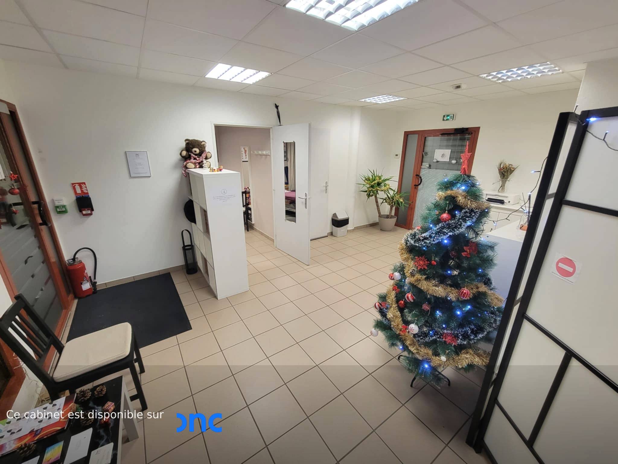 Cabinet Cabinet de Fabian à Longvic - Photo 1