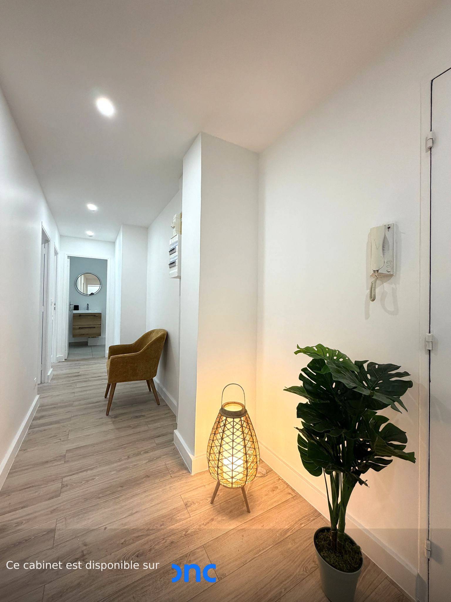 Cabinet Cabinet APY - Photo 3