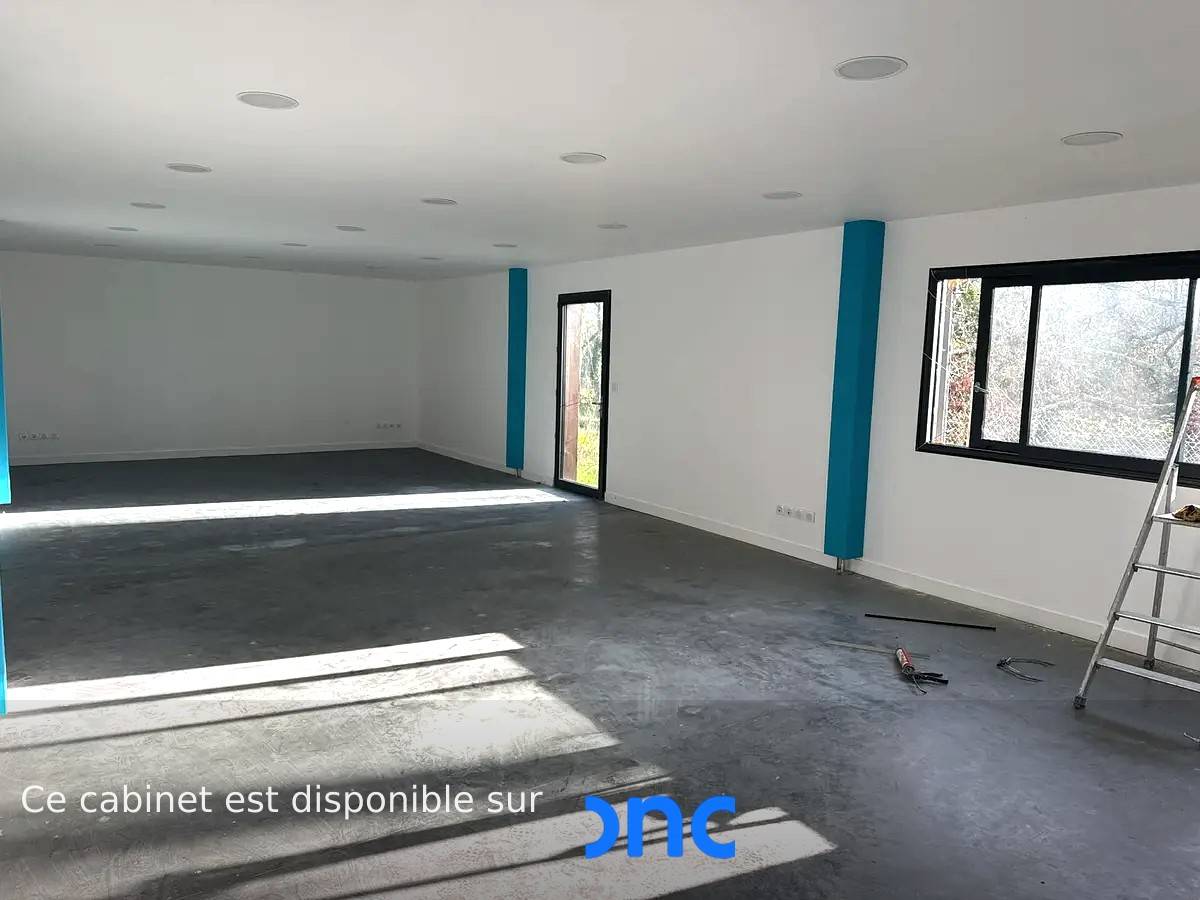 Cabinet Cabinet KINECORP - Photo 2