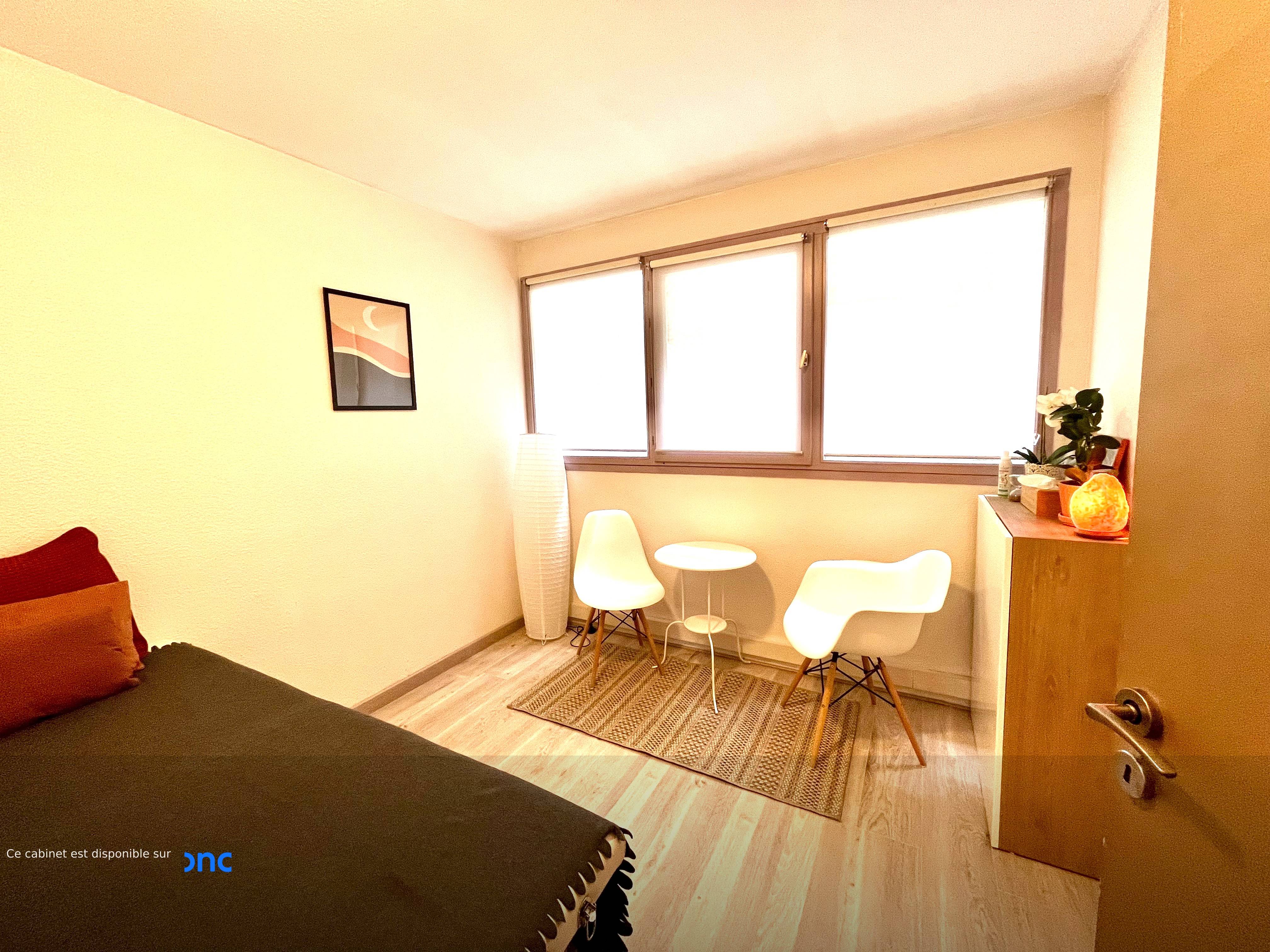 Cabinet Cabinet Kuan Yin à Lyon - Photo principale