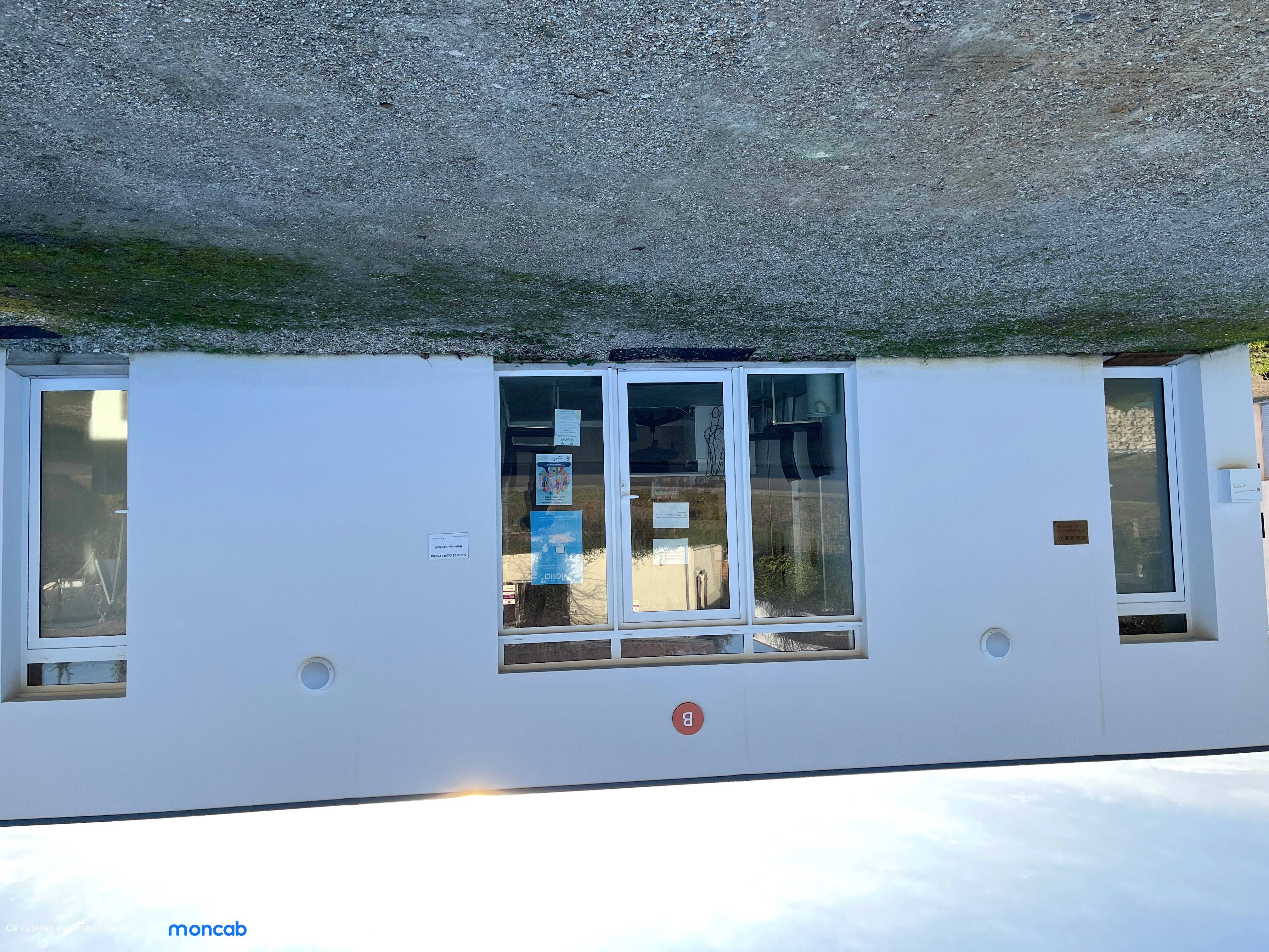 Cabinet Cabinet médical des Roses à Yvrac - Photo 1