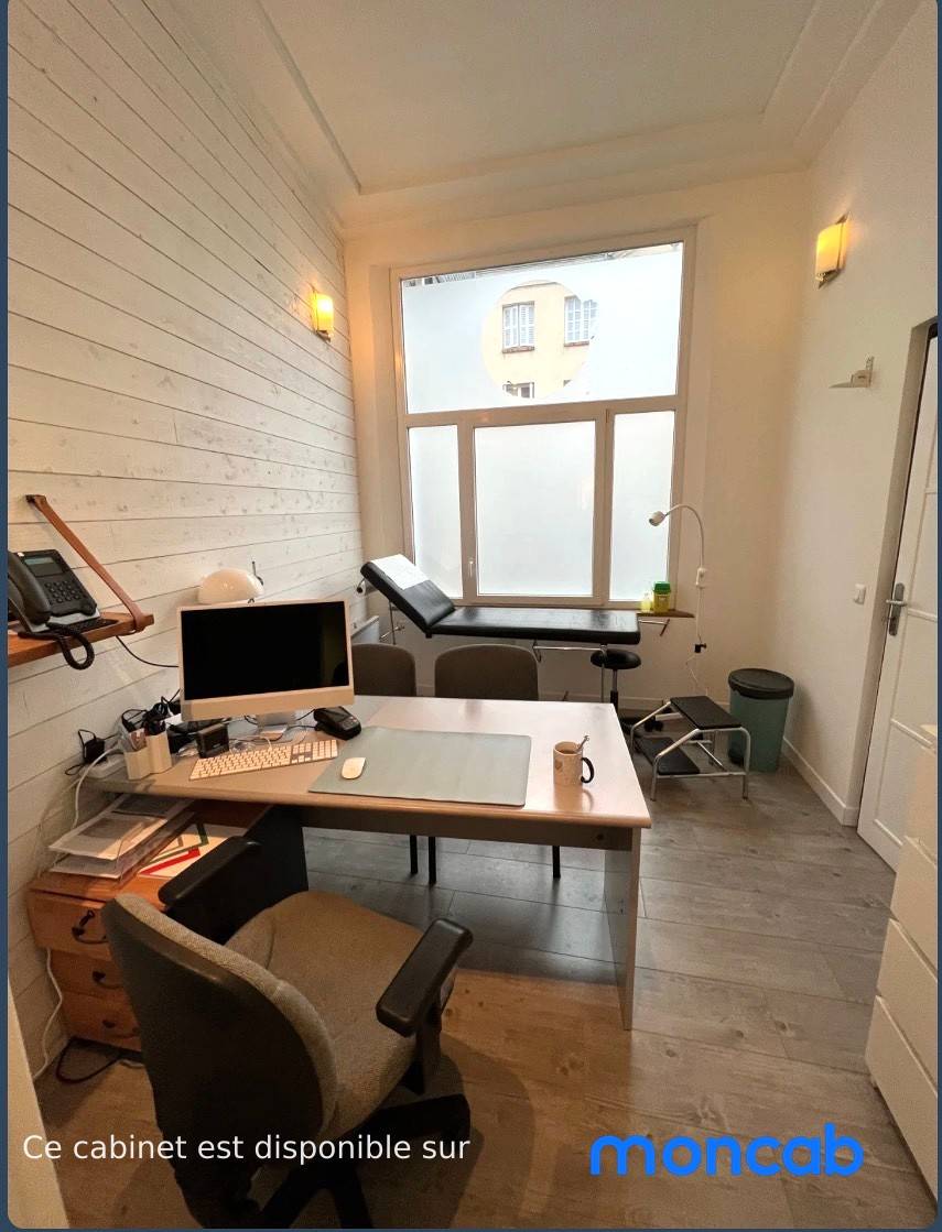 Cabinet Cabinet de orianne  à Bernay - Photo principale