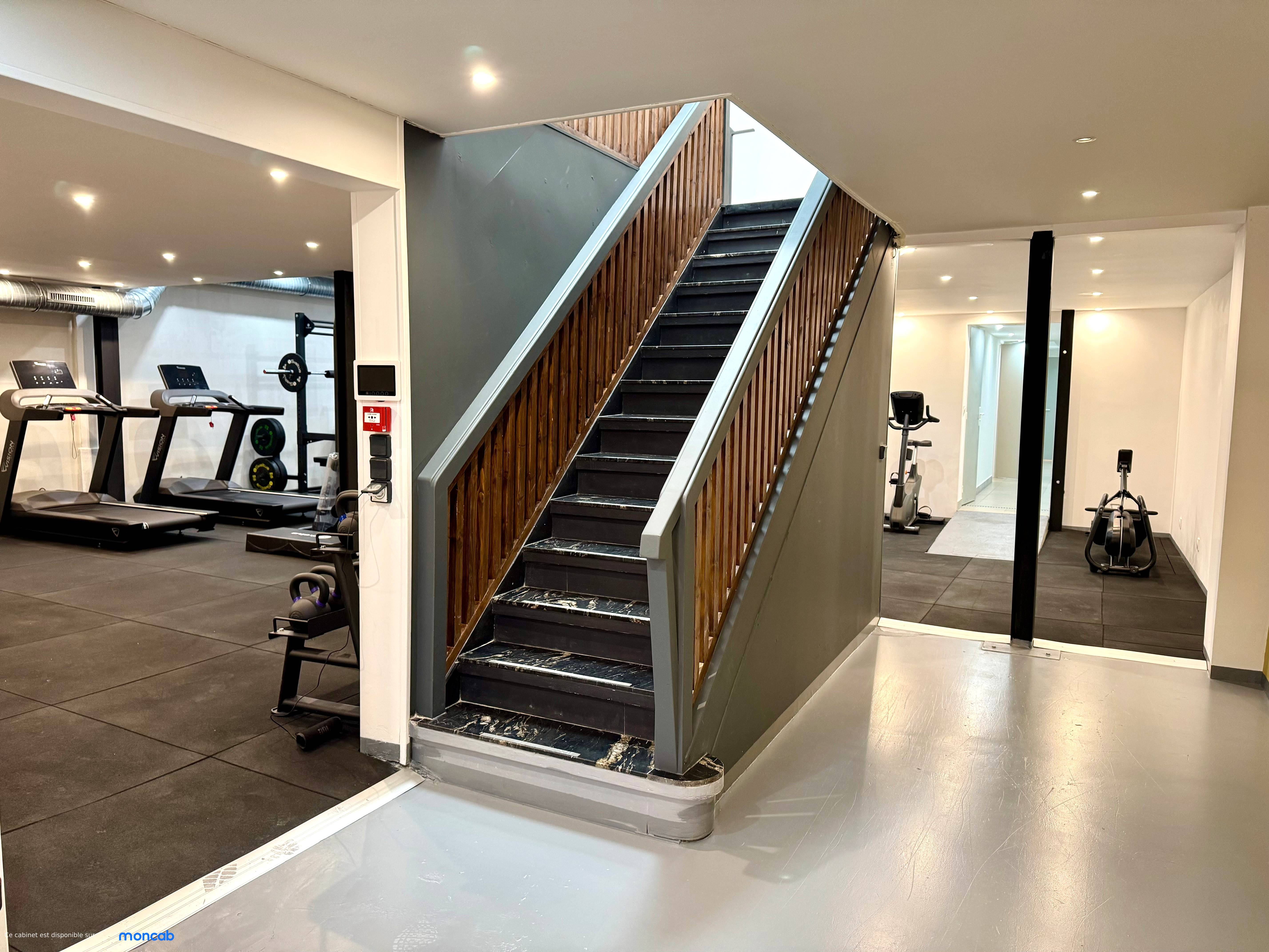 Cabinet Cabinet pluridisciplinaire COURBEVOIE à Courbevoie - Photo 4