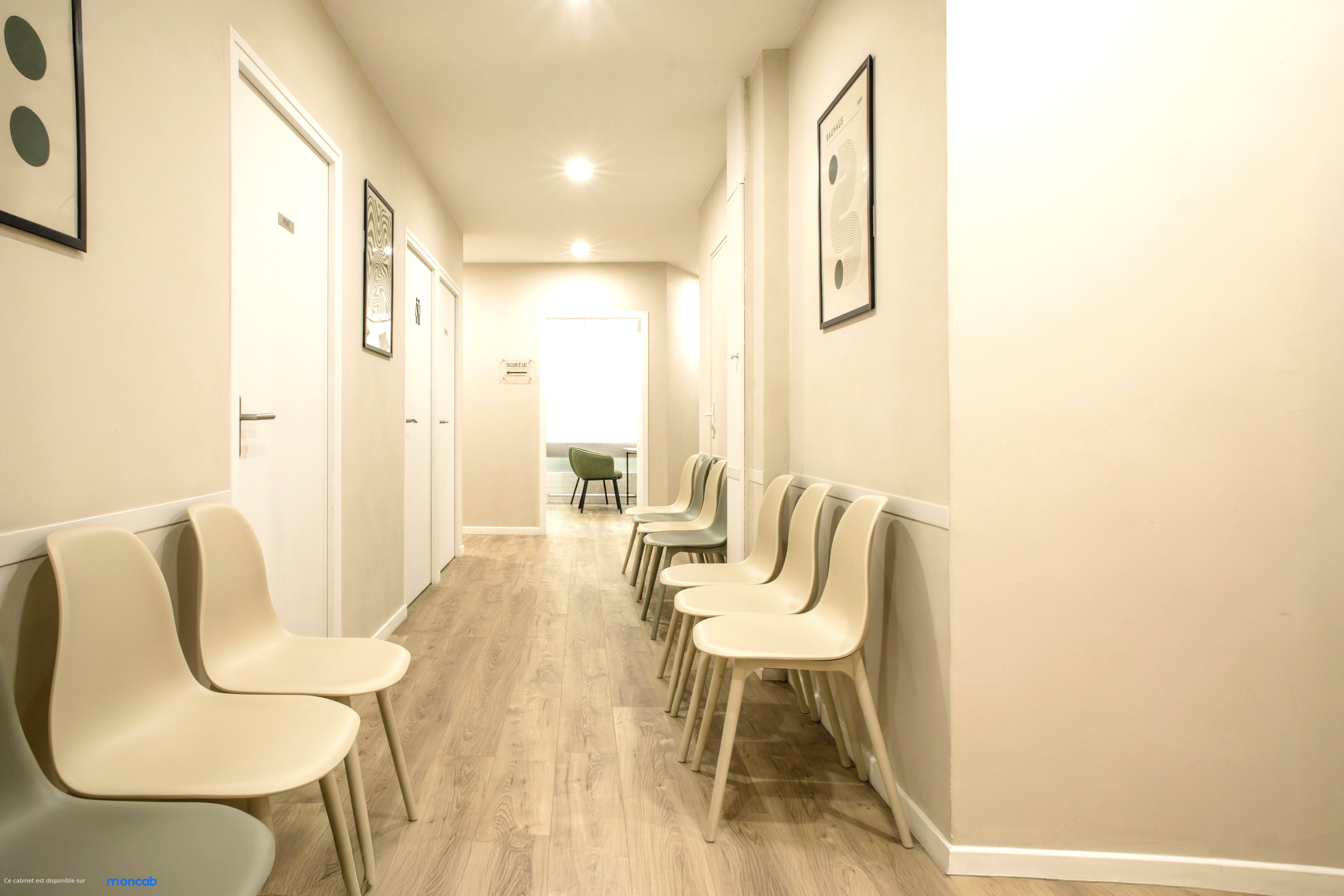 Cabinet Cabinet Faidherbe - PARIS 11 à Paris - Photo 2