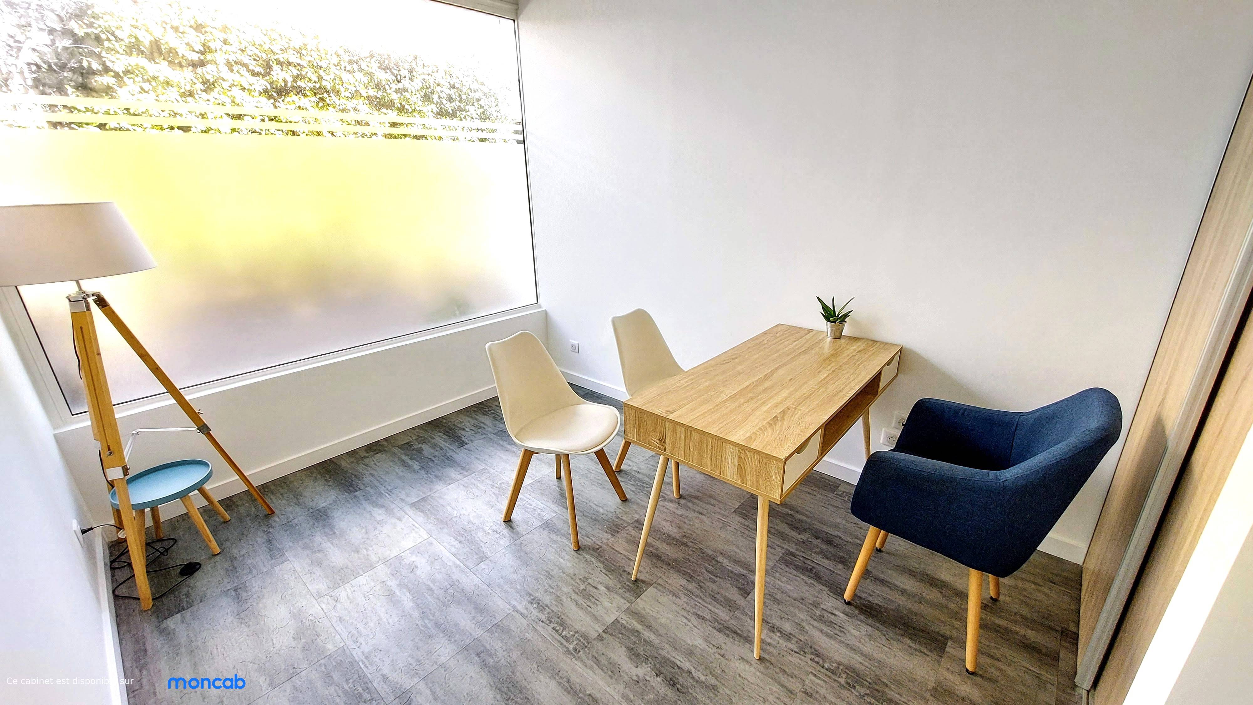 Cabinet Cabinet de Franck à Carros - Photo 1