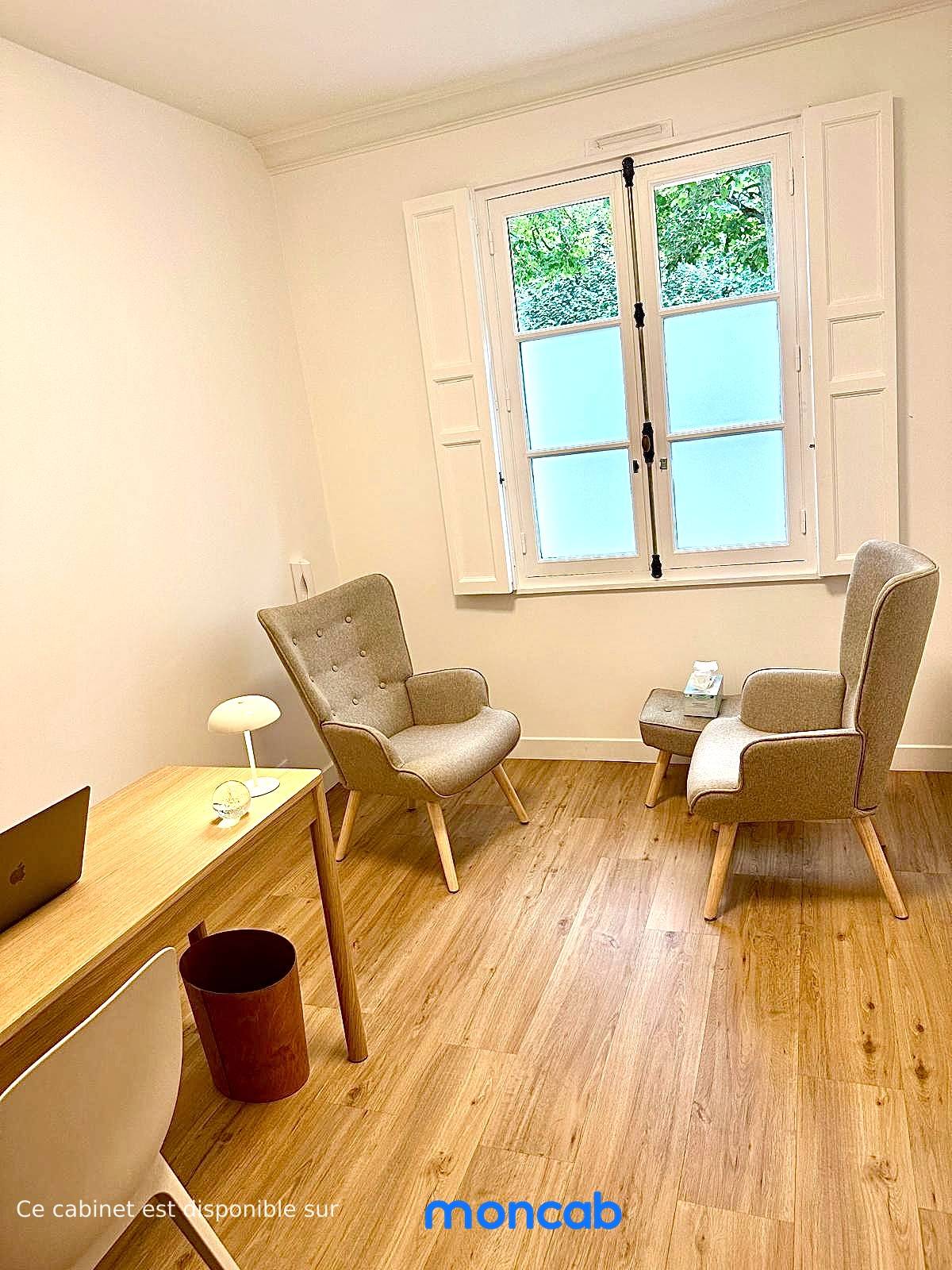 Cabinet Cabinet de Sanam - Photo 2