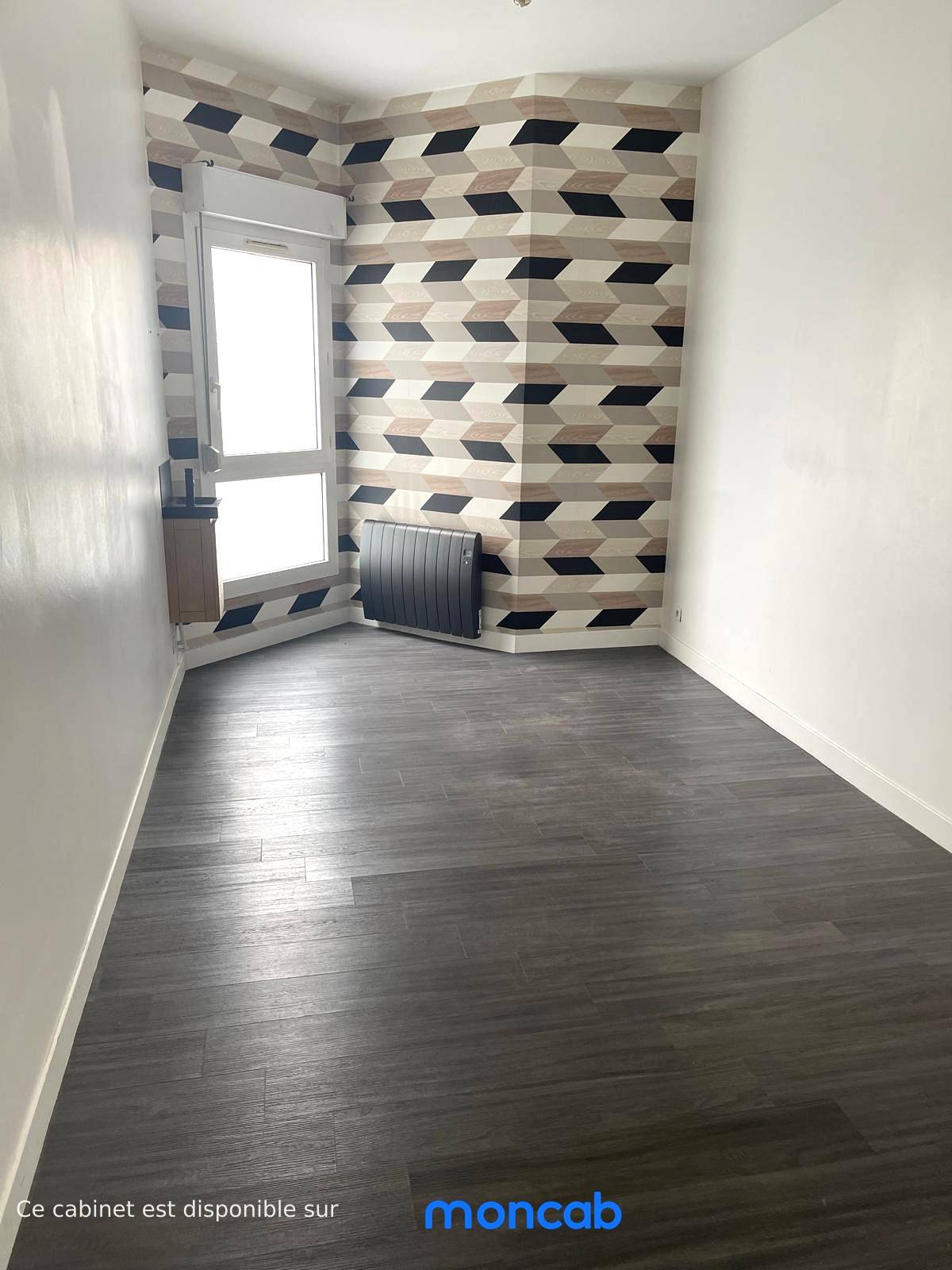 Cabinet Cabinet de Simon à Louvres - Photo principale