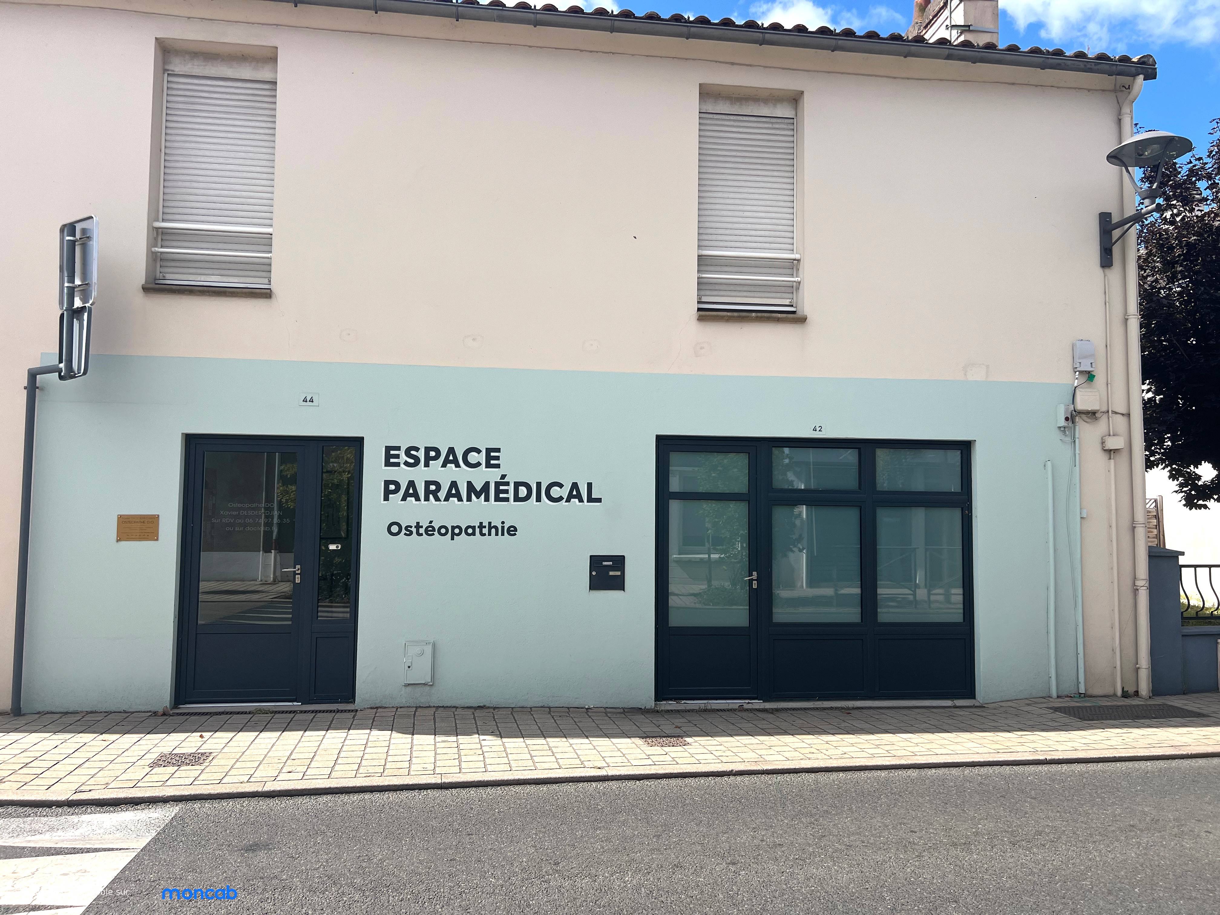 Cabinet Salle de consultation - Photo 2