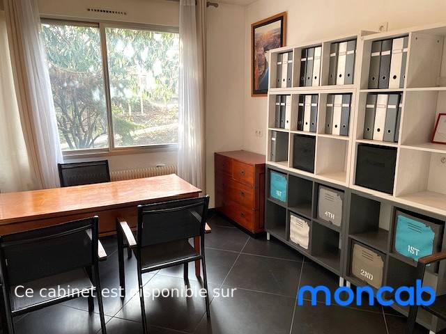 Cabinet Cabinet de de la pomme à Tassin-la-Demi-Lune - Photo 1