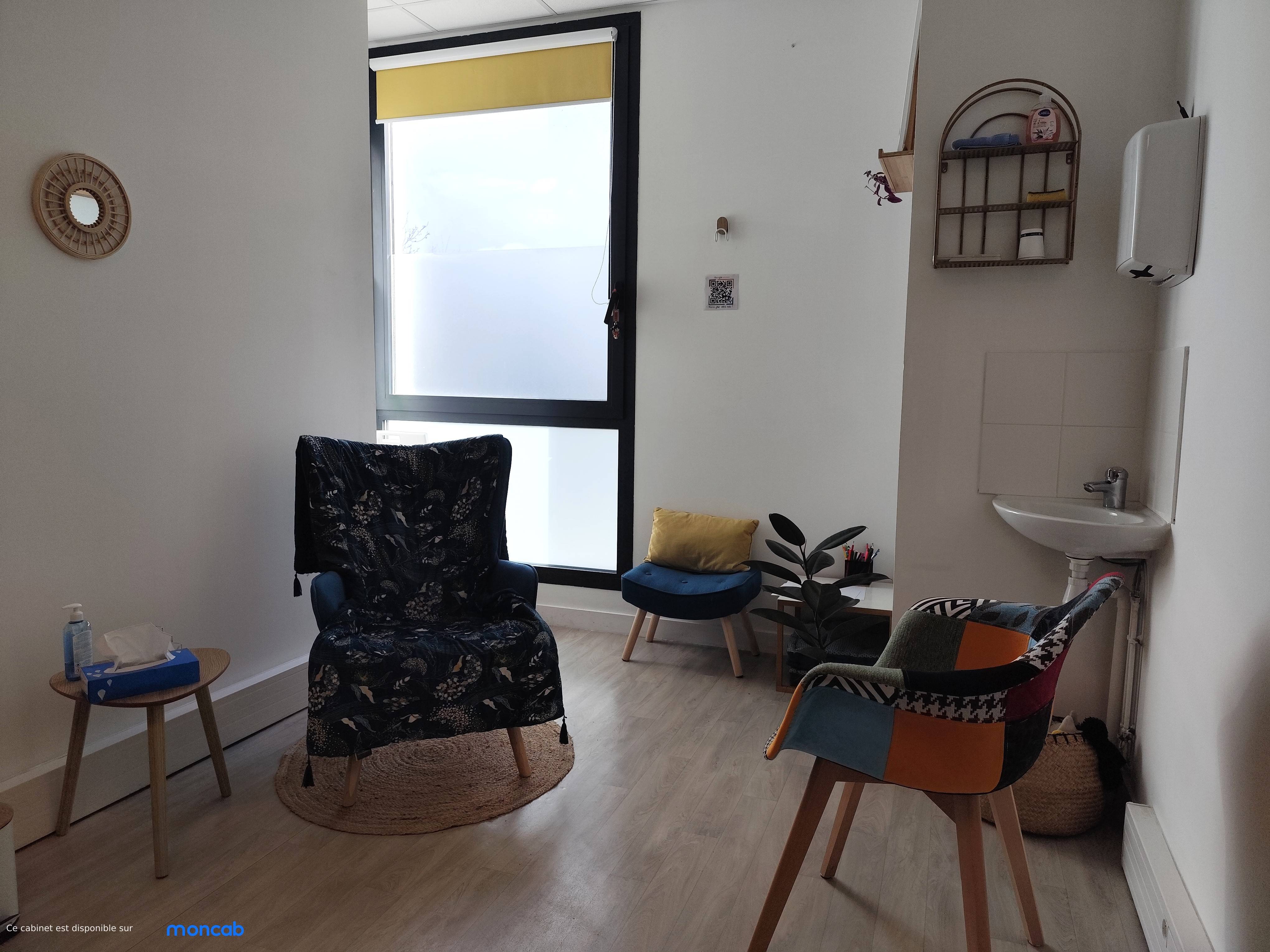 Cabinet Sous location à Serris - Photo 1