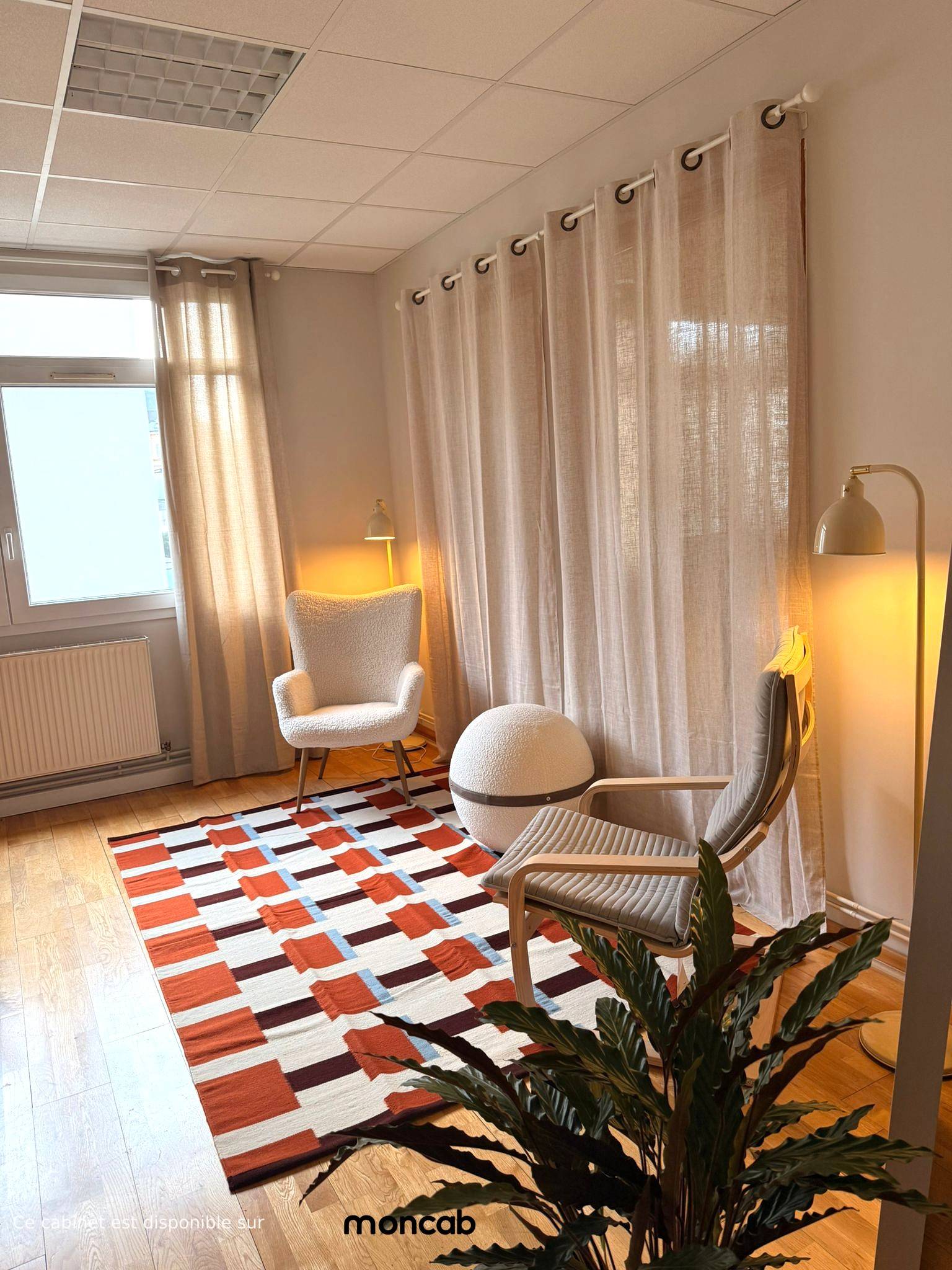 Cabinet Cabinet24  - Photo 3