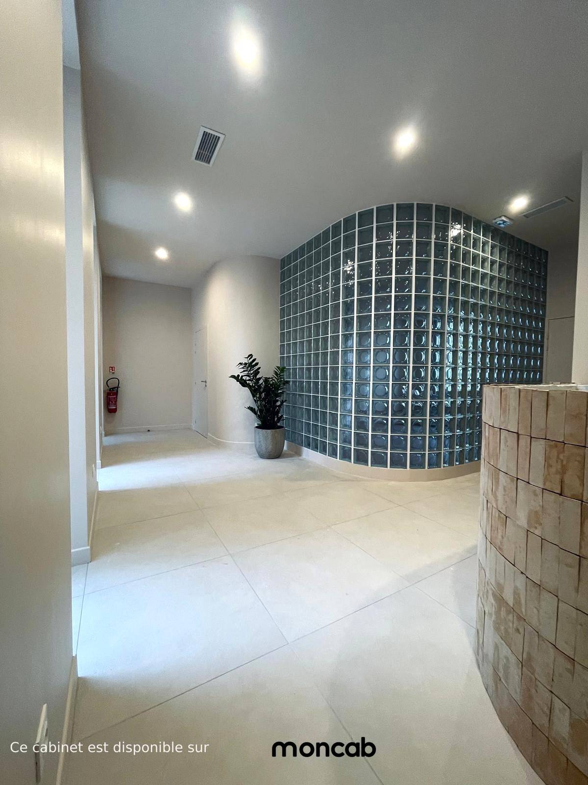 Cabinet Local medical/paramedical à Trets - Photo 4