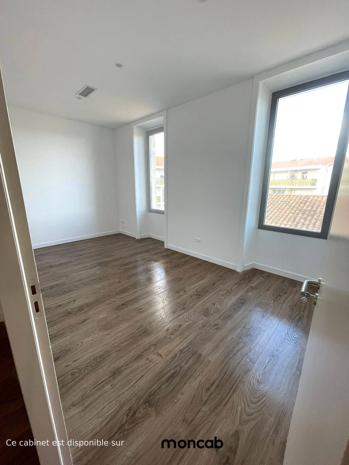 Cabinet Local medical/paramedical à Trets - Photo 3